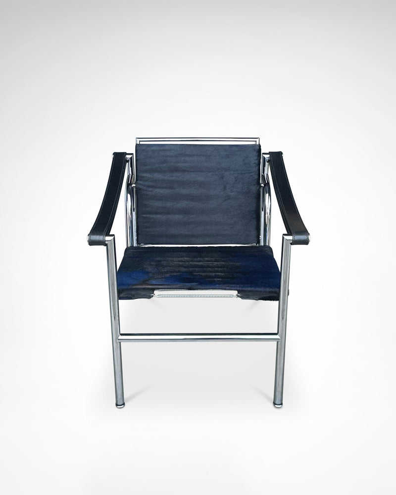 LC1 Blue and Black Ponyskin Armchair by Le Corbusier, Charlotte Perriand & Pierre Jeanneret for Cassina, 1990s — in context