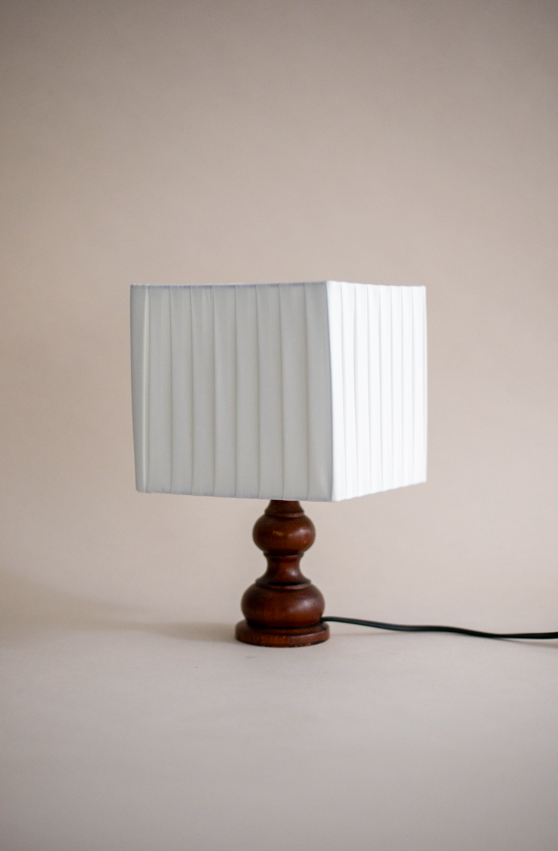 Tomar Table Lamp