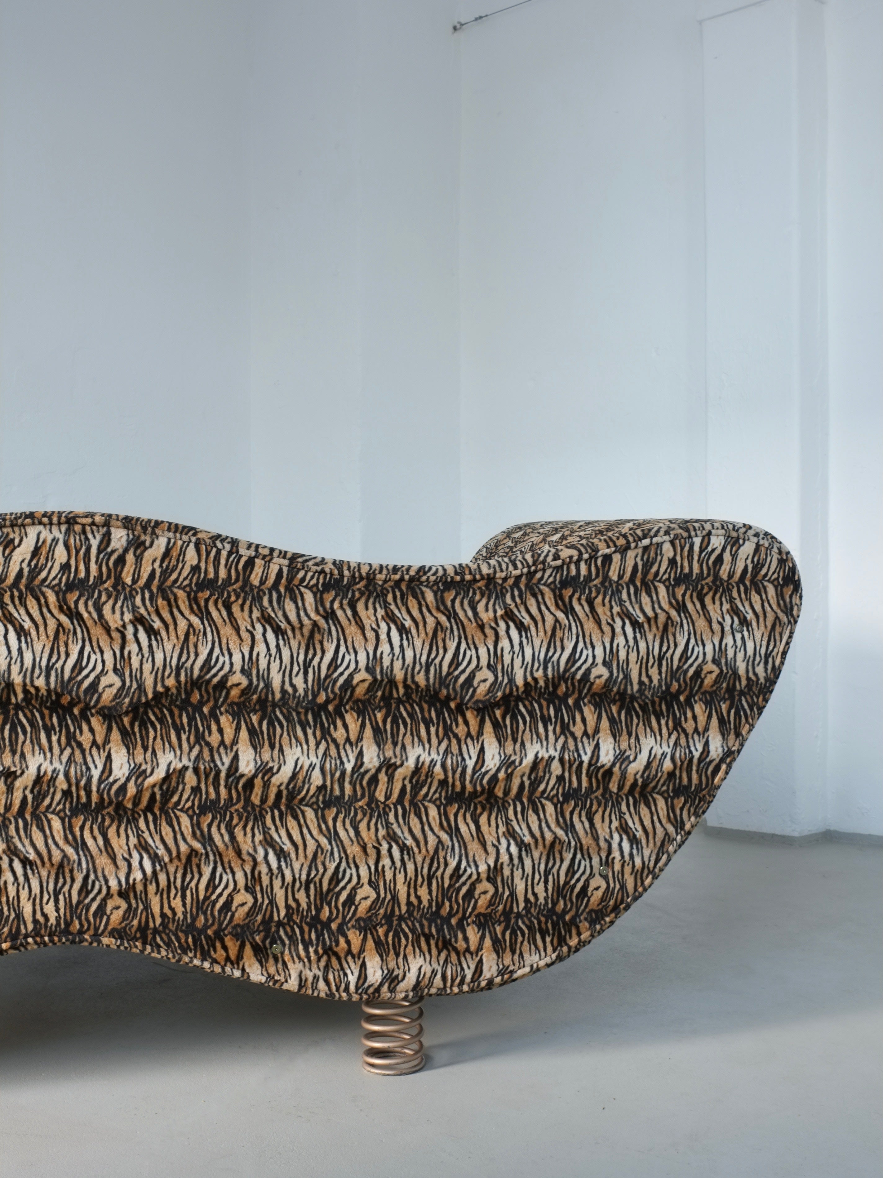 Canapé à motif animal postmoderne, Allemagne, années 1990