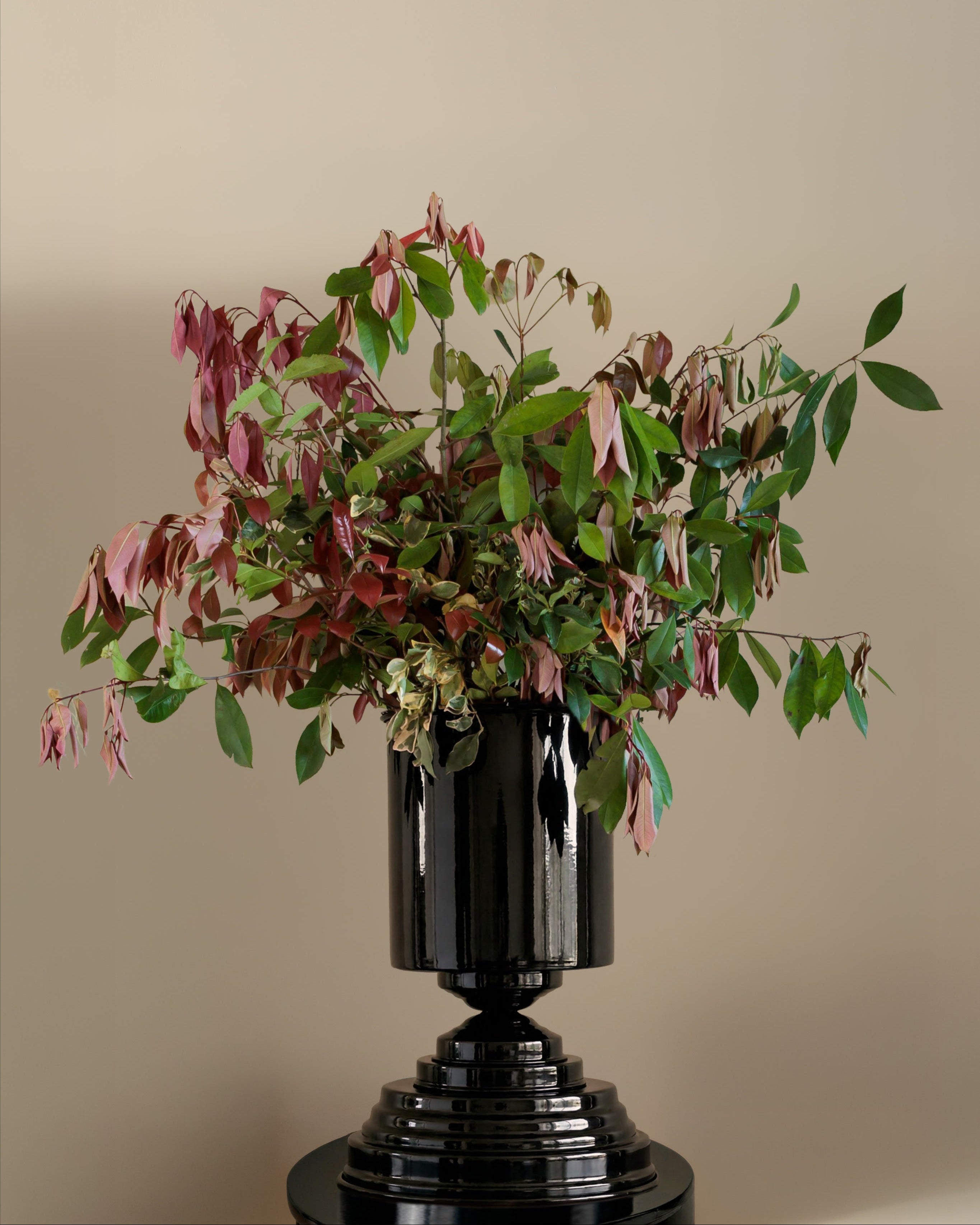 Art Deco Vase in Black glossy Metal by CASPAL | The Oblist