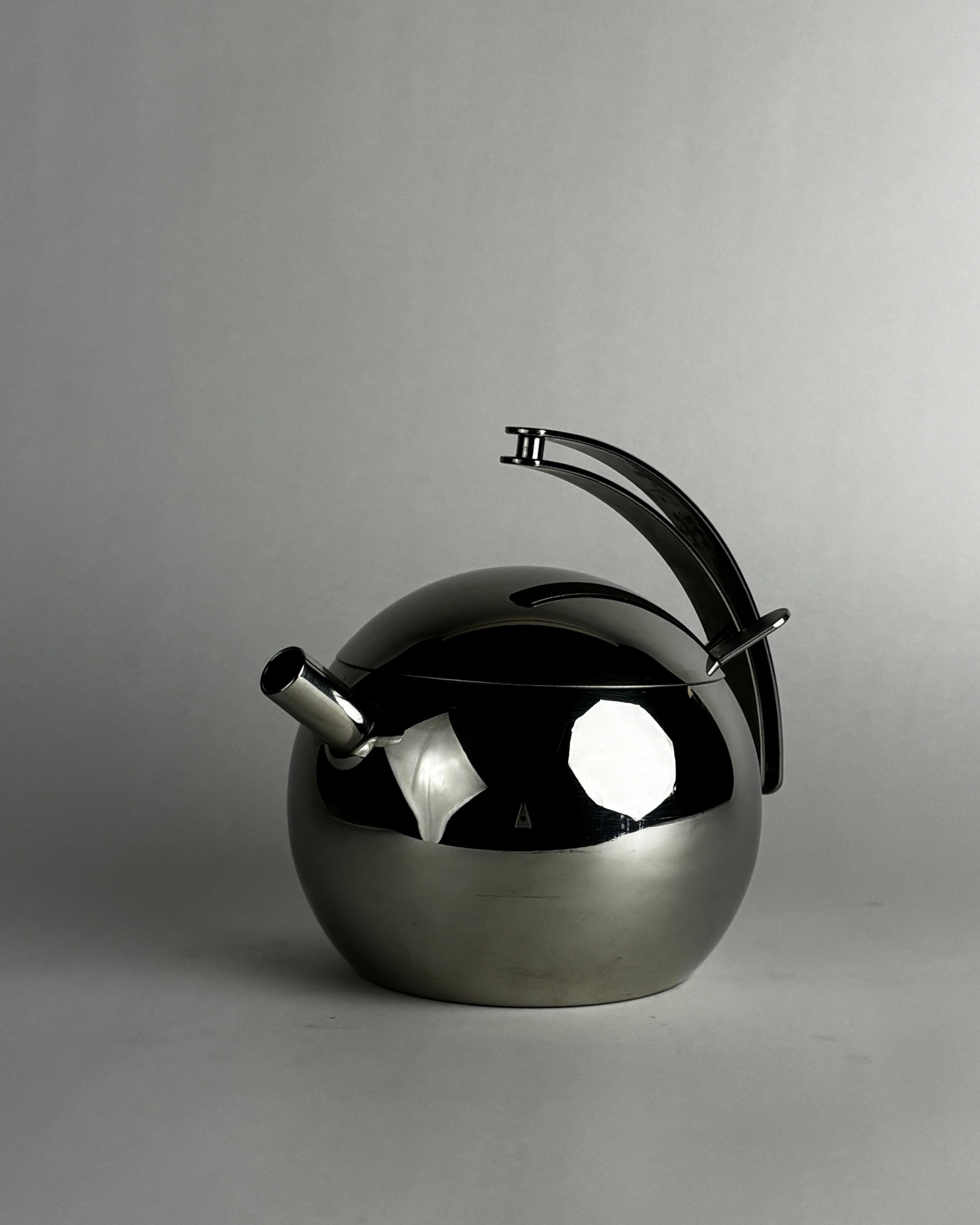 Vintage Stella Tea Pots in Steel and Stainless Steel