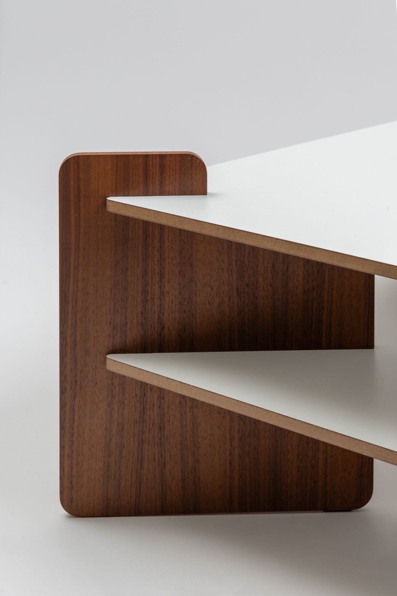 Side Table 'TU-TU' - Turenne Chevallereau x Mobilier national — close-up