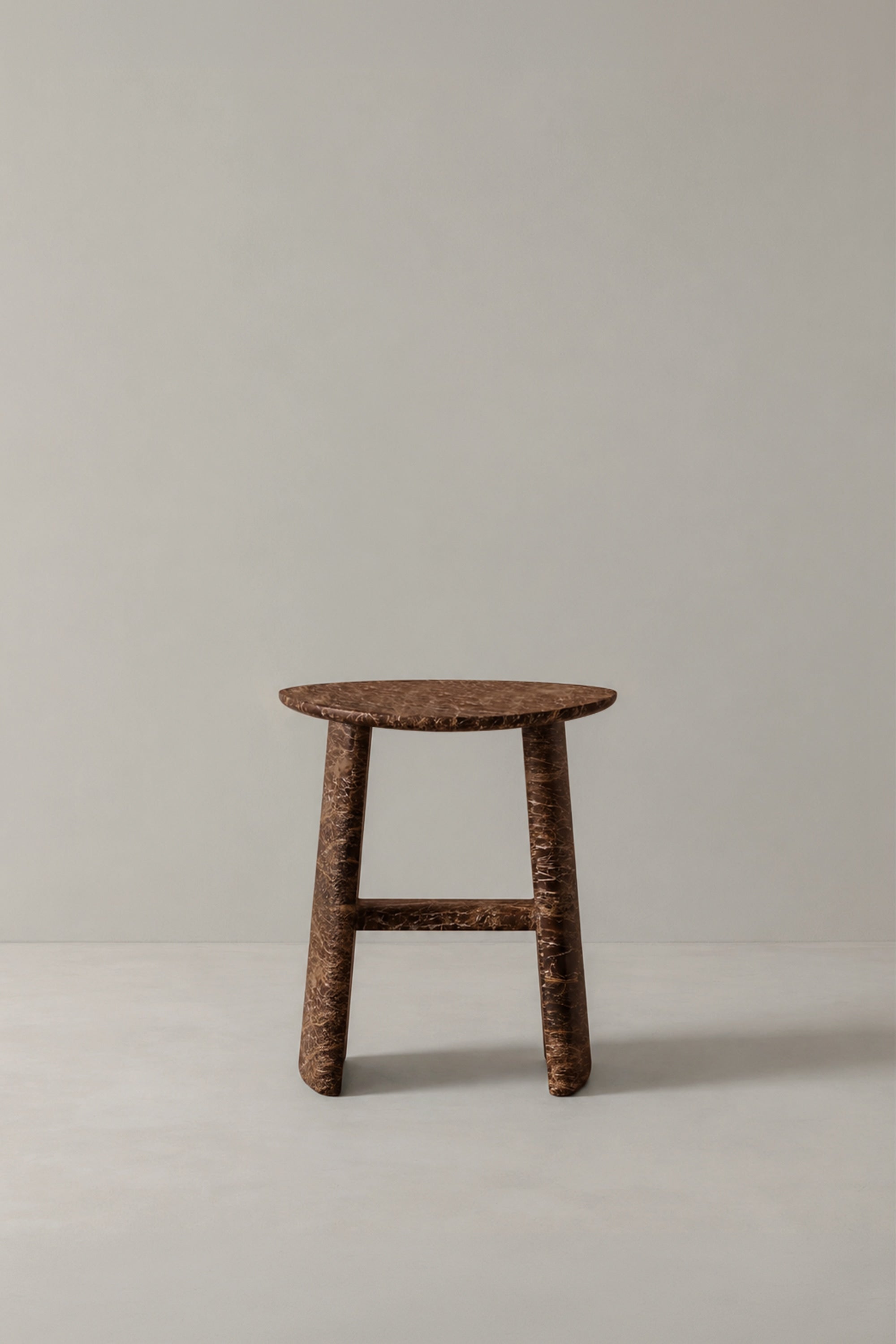 Marble LEIRIA stool — detail view