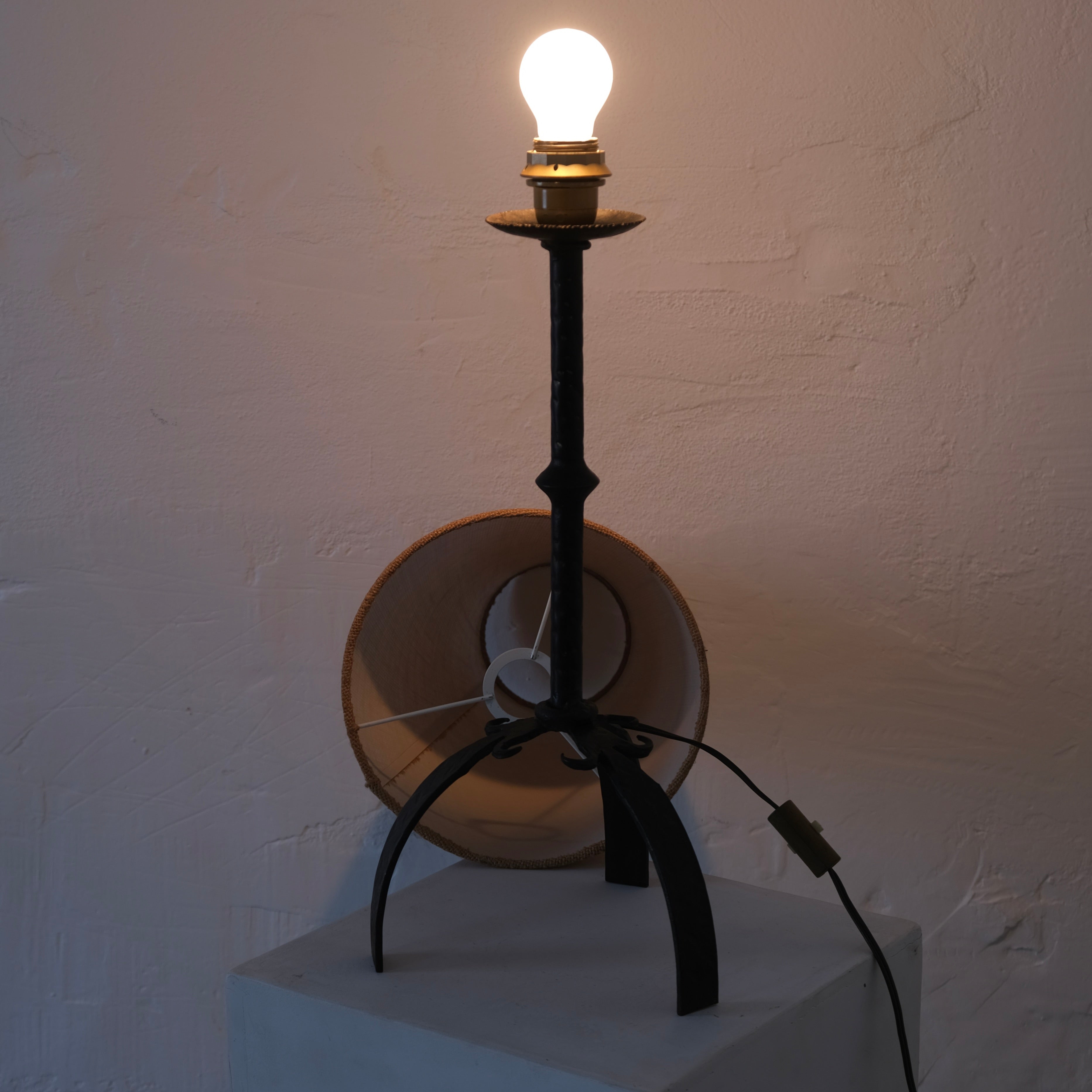 Brutalist Wrought Iron Table Lamp | 1970s — top view of lamp with light bulb