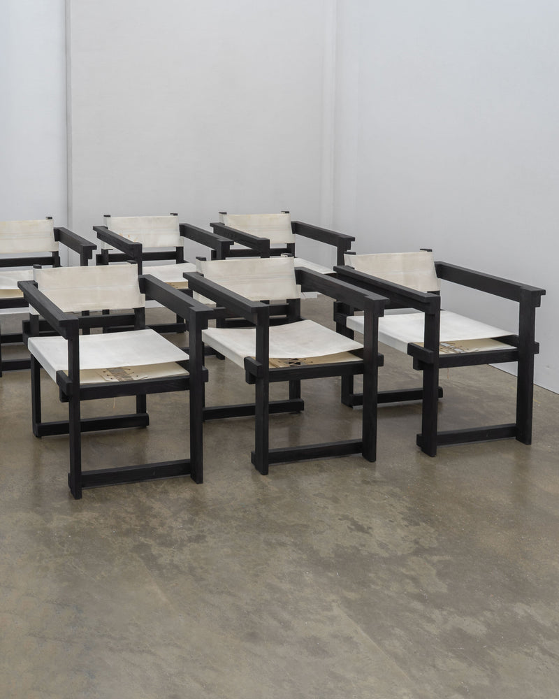 Modernist Dutch Chair after Gerrit Rietveld (1-6) — detail of black wooden frame and light seat
