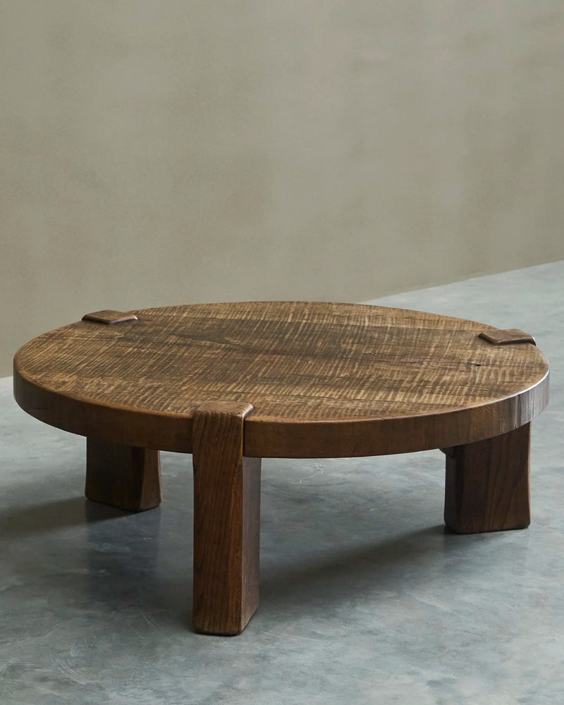 Large Round Wabi-Sabi Style Coffee Table in Solid Oak 1960s by ORNAMENTUM | The Oblist