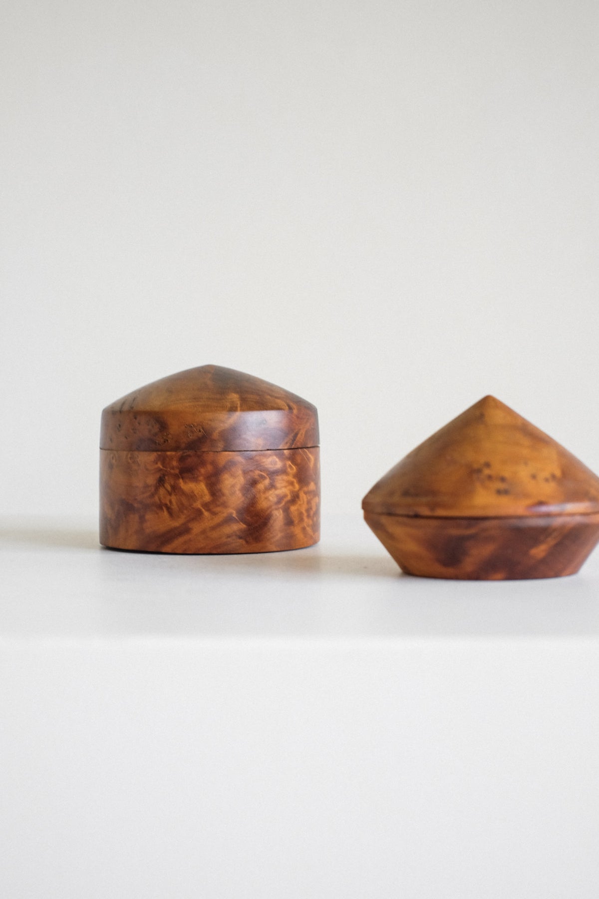 Vintage Burl Wood Jewelry Box Set — side angle