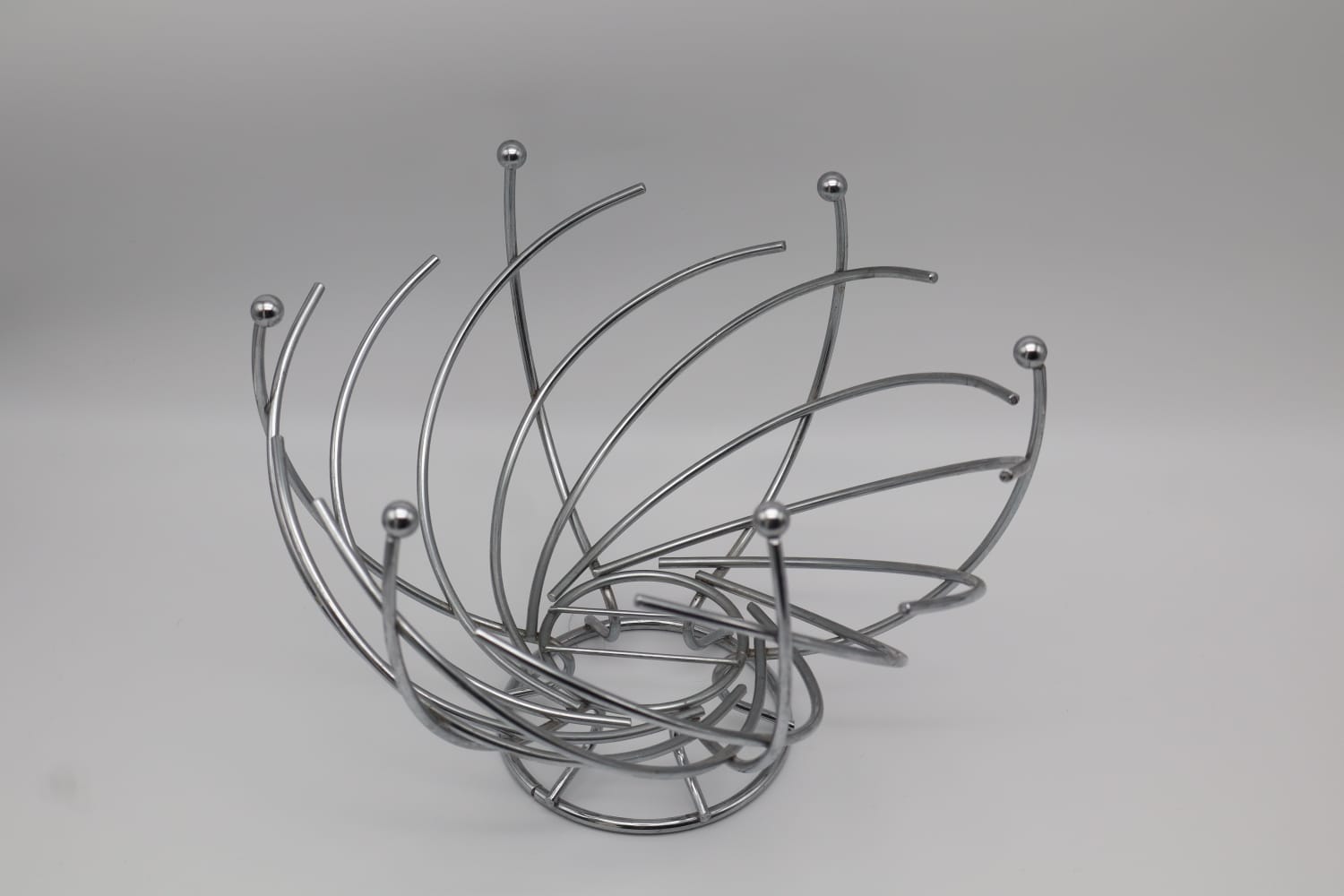 Mid-Century Modern Sputnik Spiral Fruit Bowl 1960s — side angle