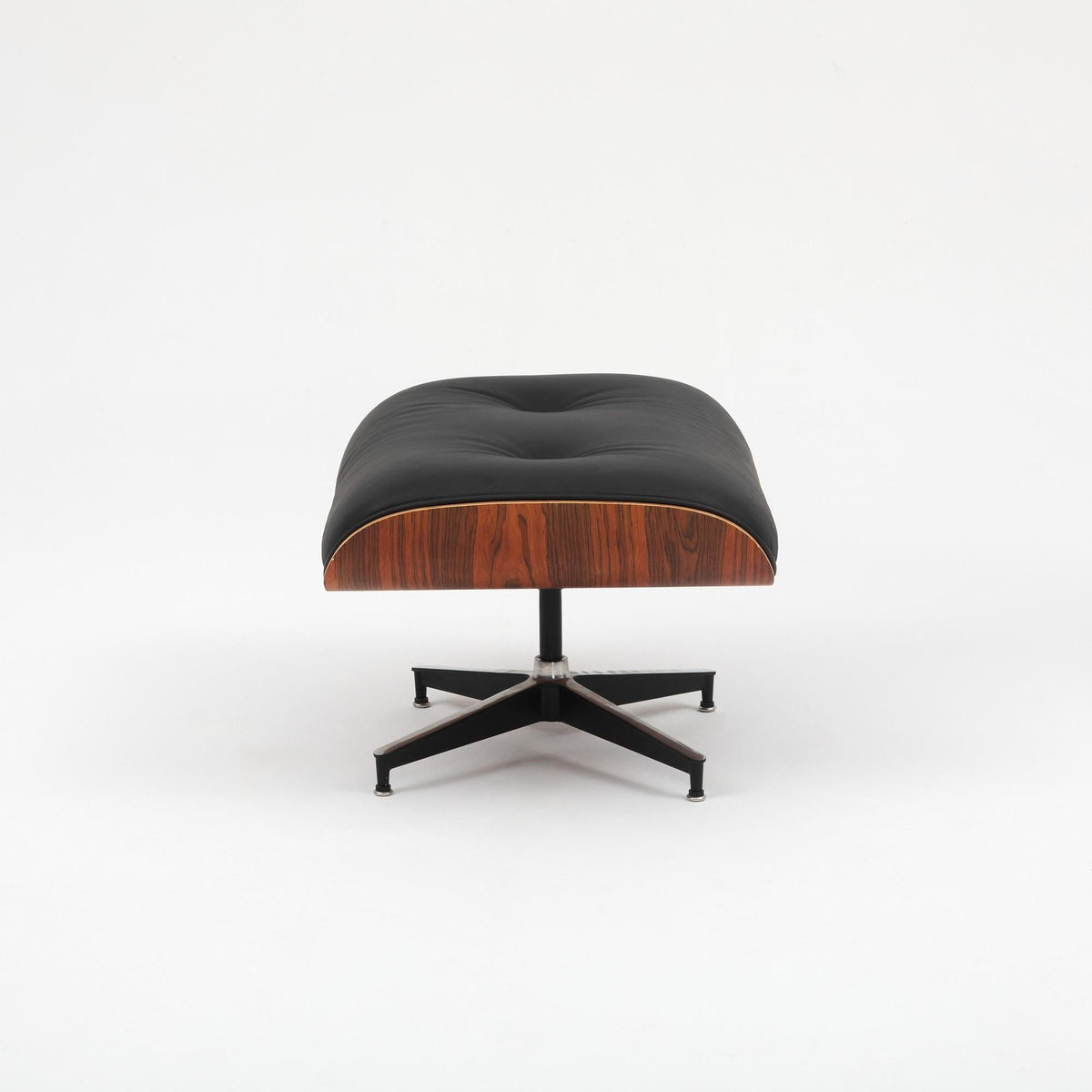 Eames Lounge Chair with Ottoman by Charles & Ray Eames for Herman Miller, 2010s — detail view