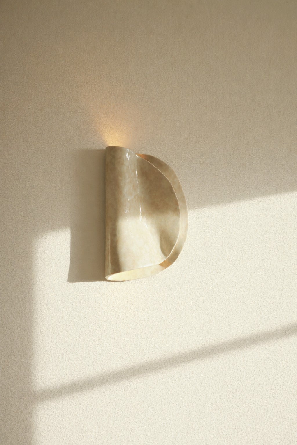 Fado Wall Lamp — detail view