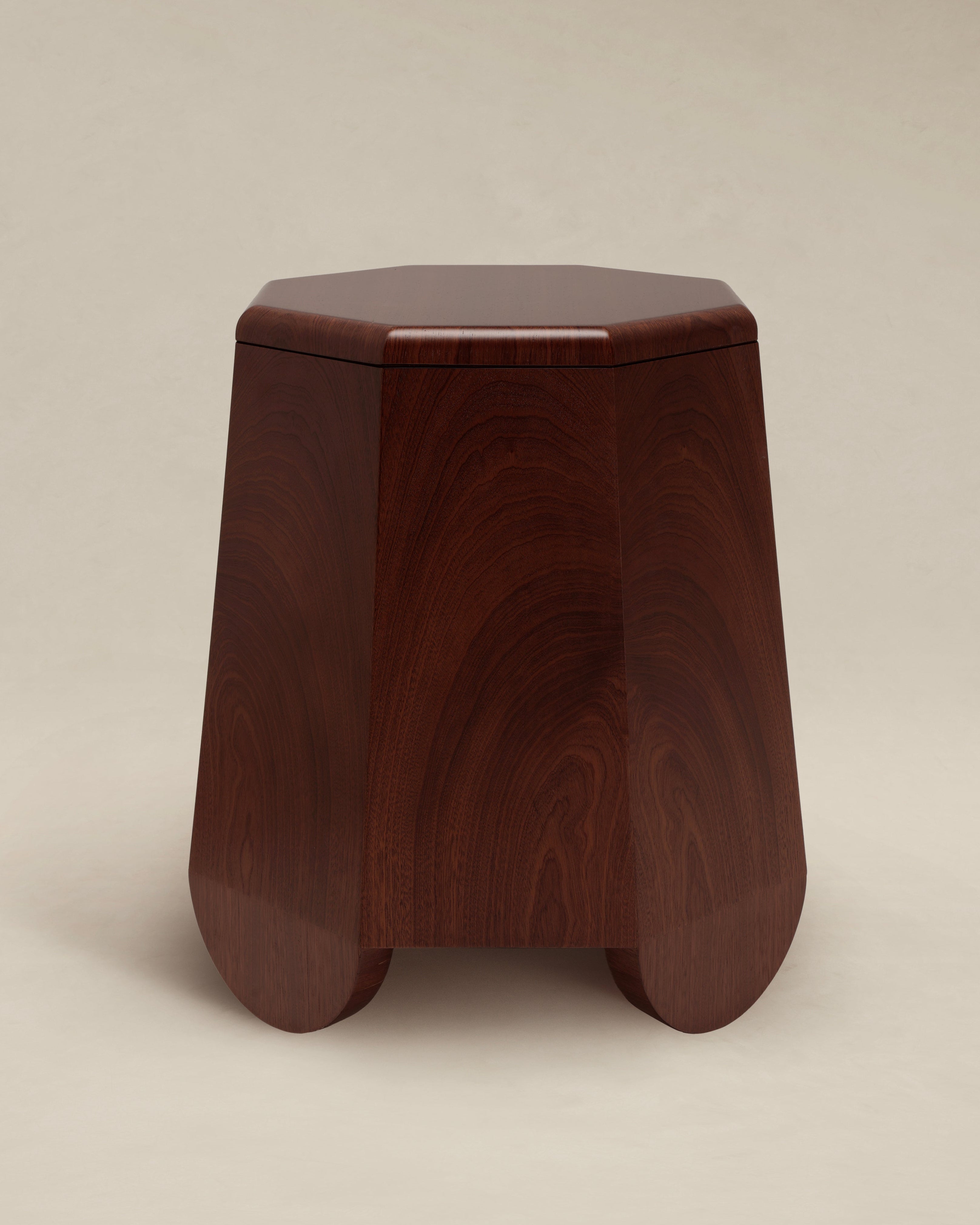 Chatior Side Table