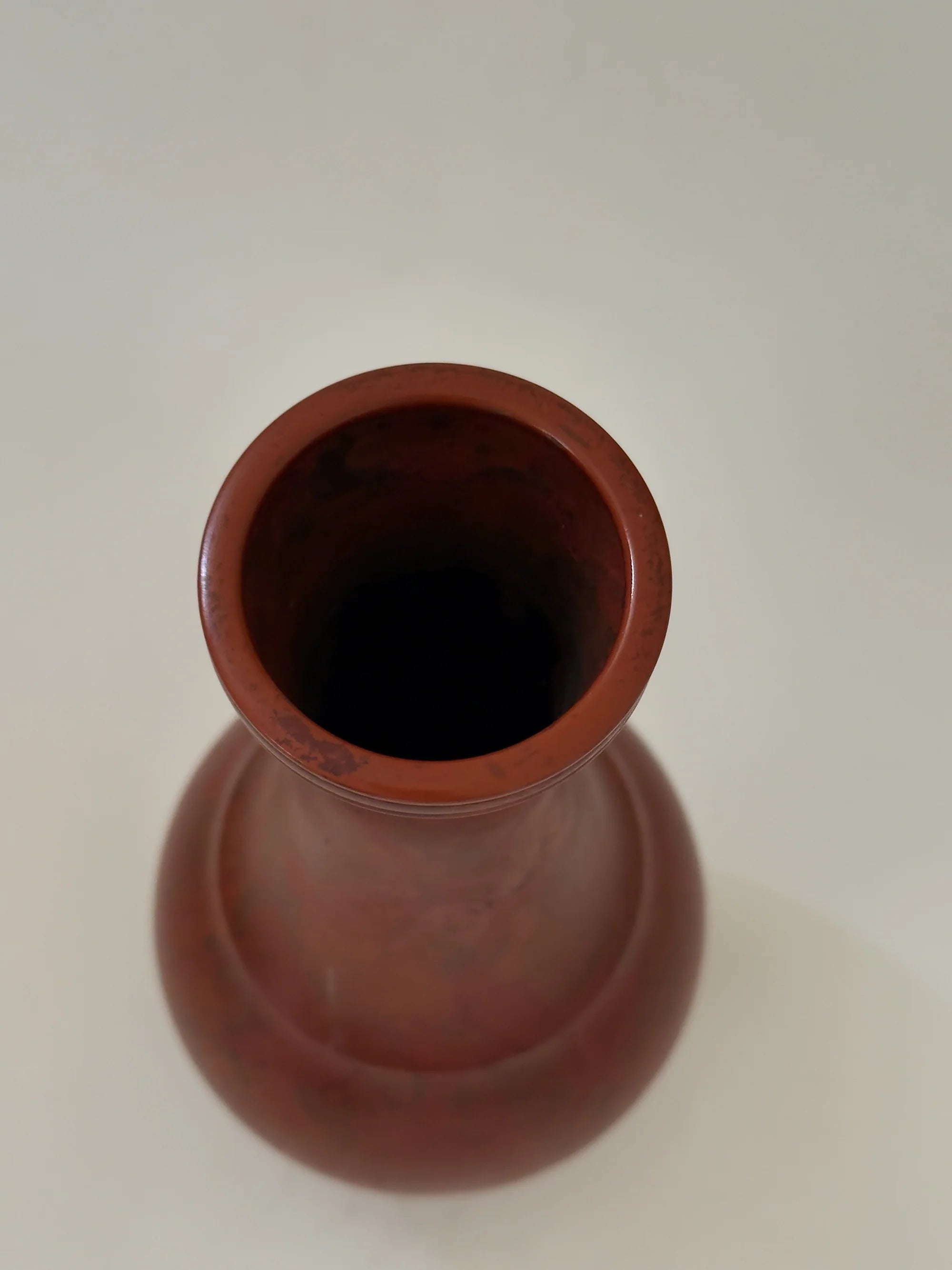 Japanese Bronze Vase with Mottled Vermilion Patina, Signed — top view highlighting the rim and interior
