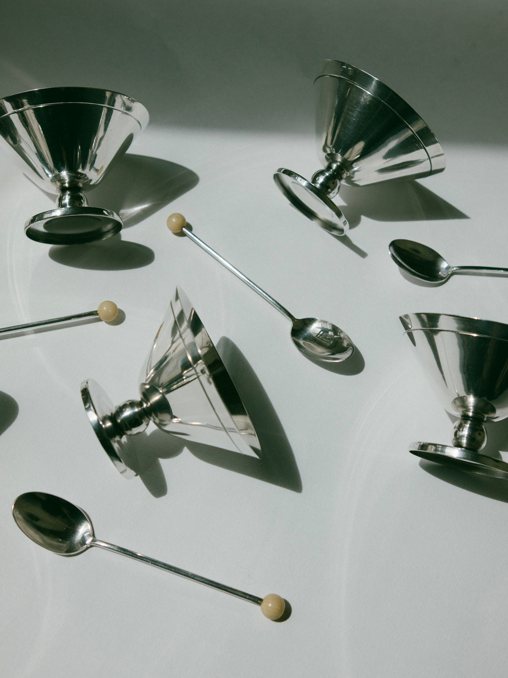 Set of 6 Art Deco Silver-Plated Ice Coupes with Beaded Spoons, France, c. 1930s — close-up