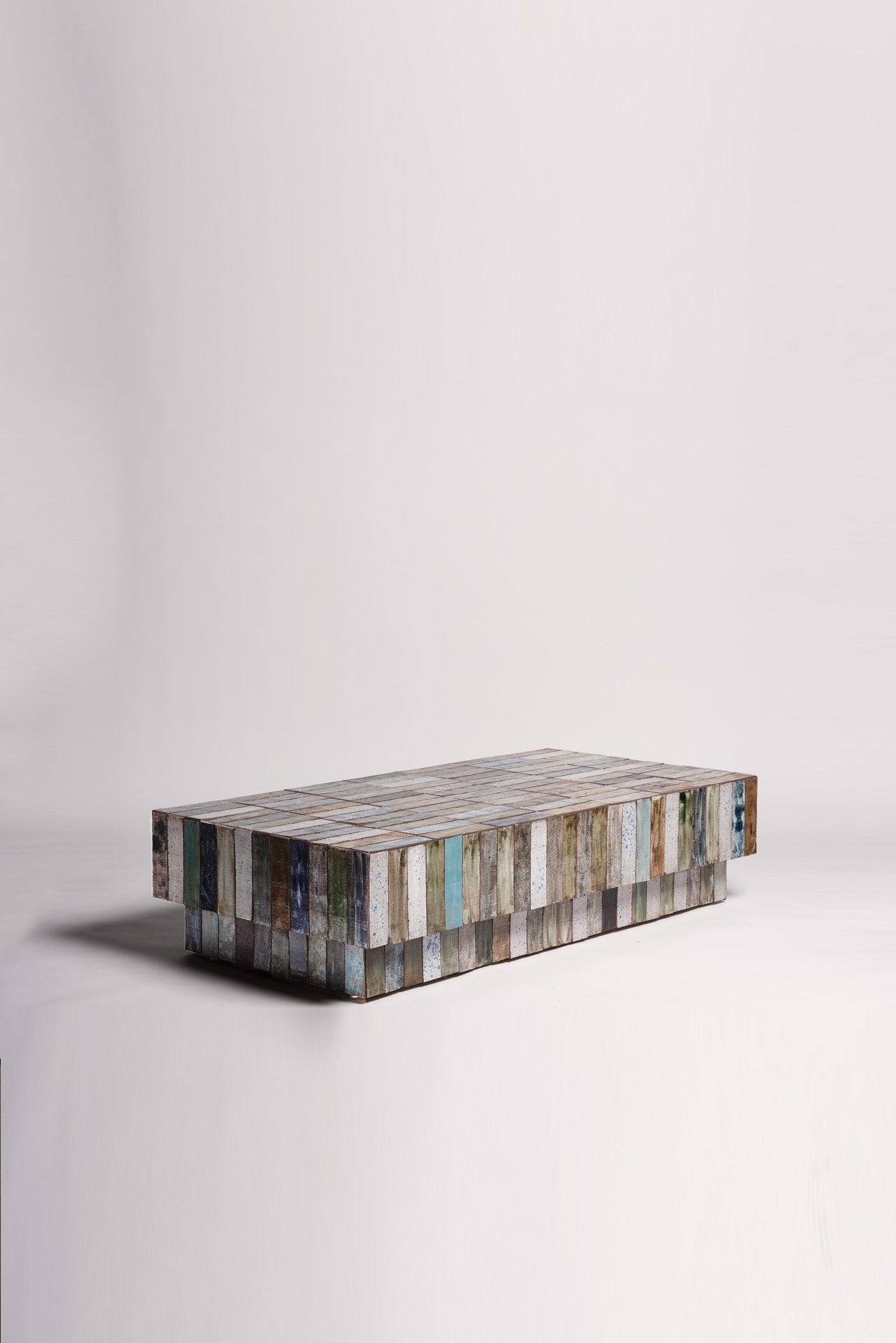 Minerales Coffee Table — alternate view