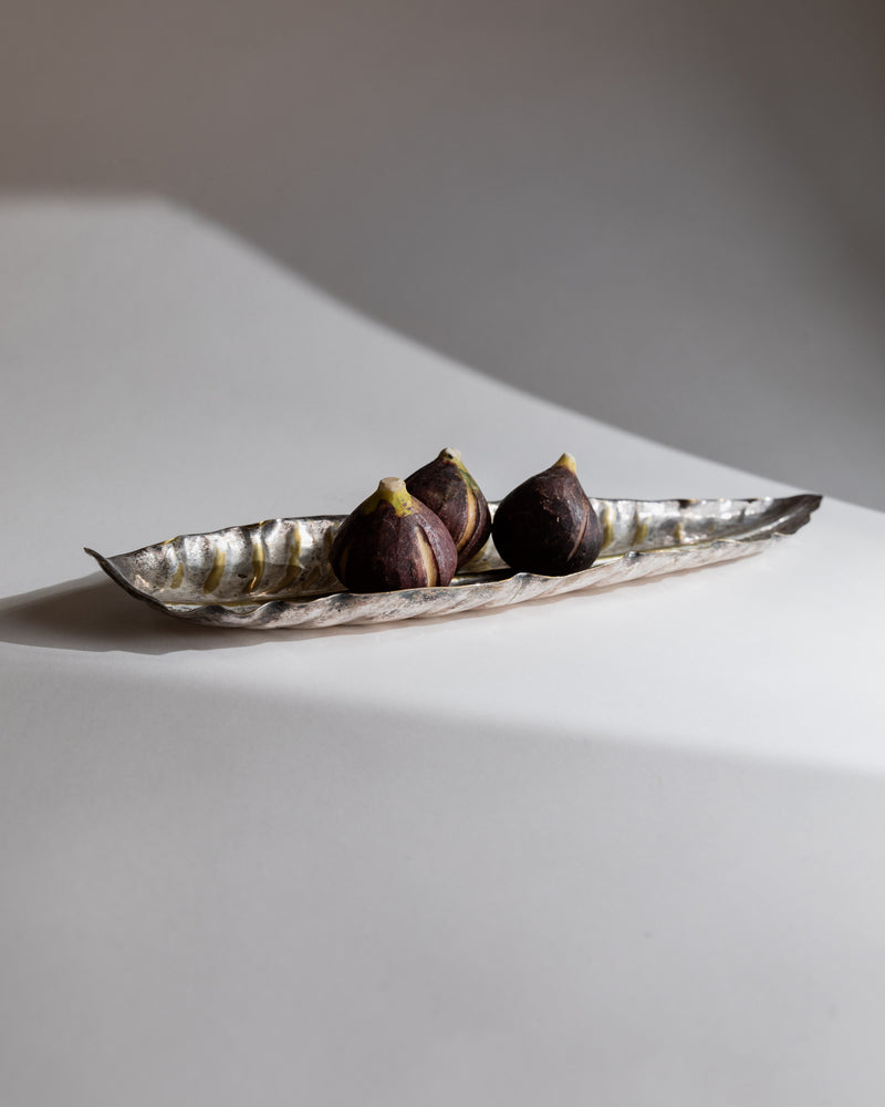 Silver plated Italian leaf bowl with fresh figs, 1970s vintage