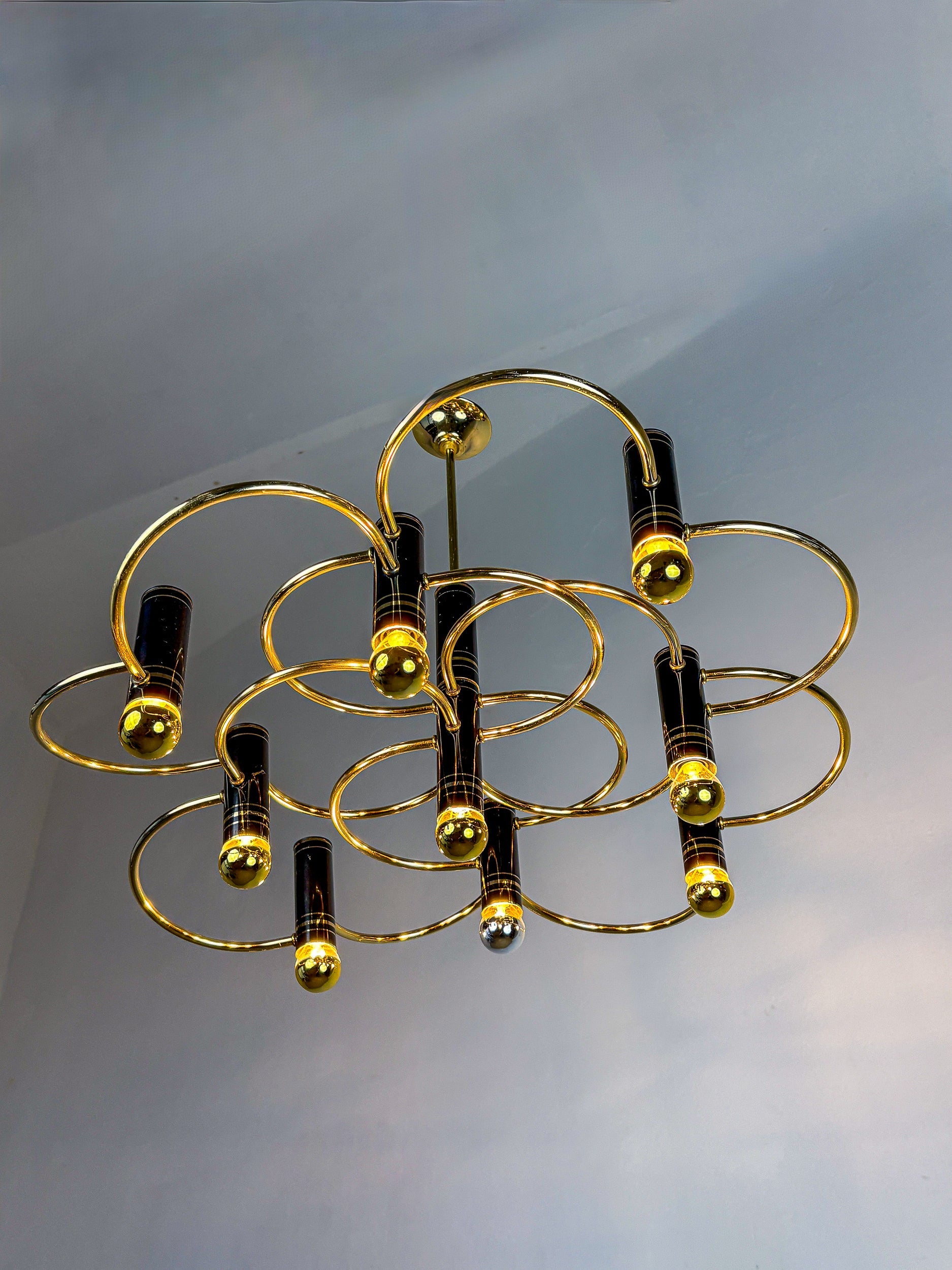 Gaetano Sciolari Geometric Chandelier, 9 Lights, Italy, 1970s — detail view