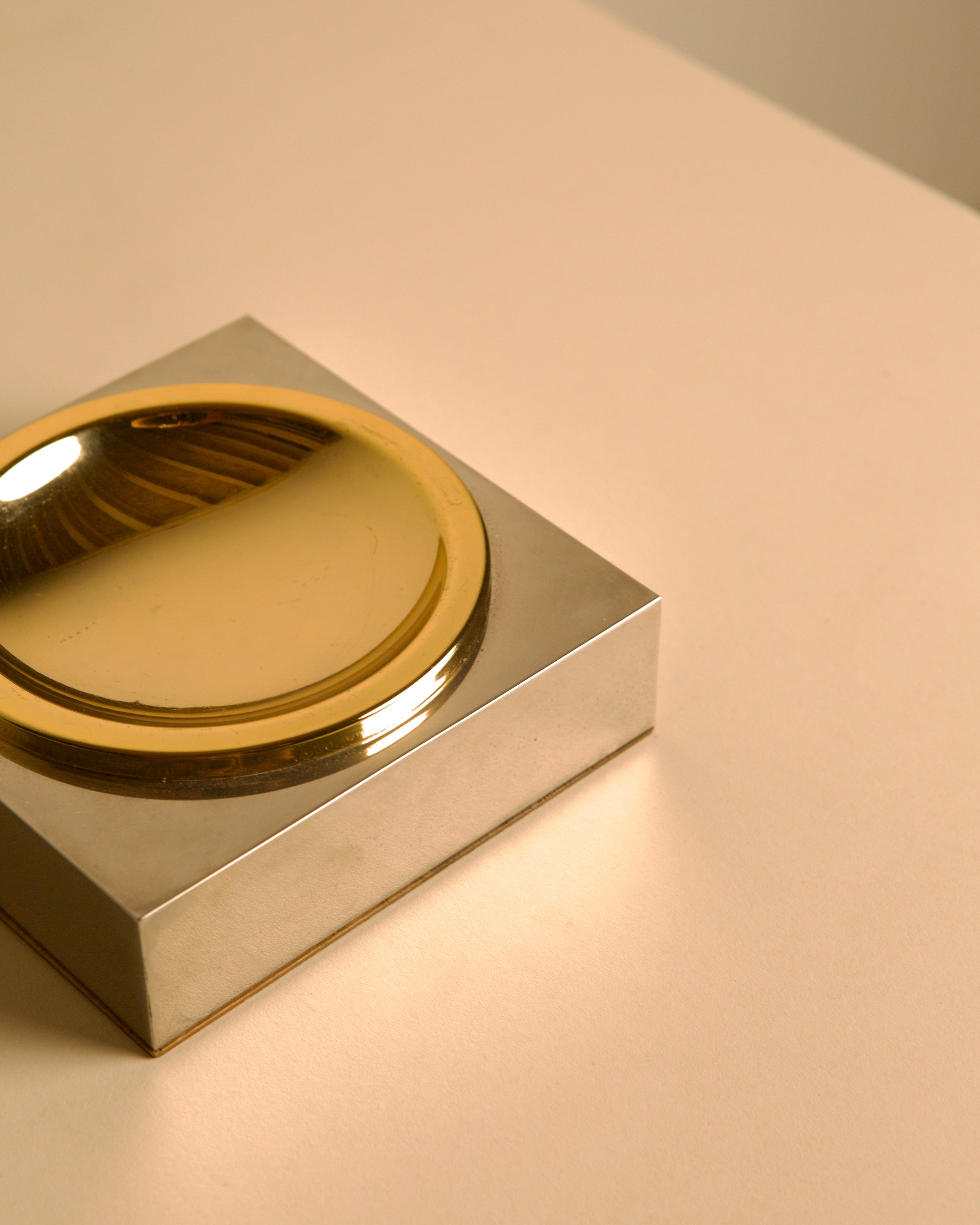 Square gold and silver-tone metal dish, Hollywood Regency style, Italy, 1970s — close-up