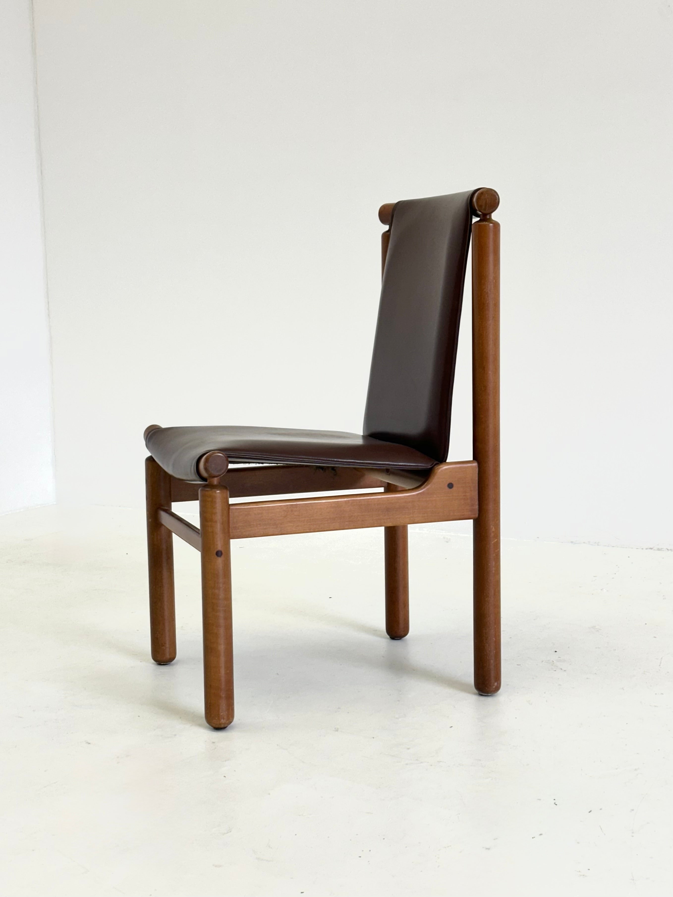 Set of Tapiovaara dining chairs by La Permanente Cantù — view 10