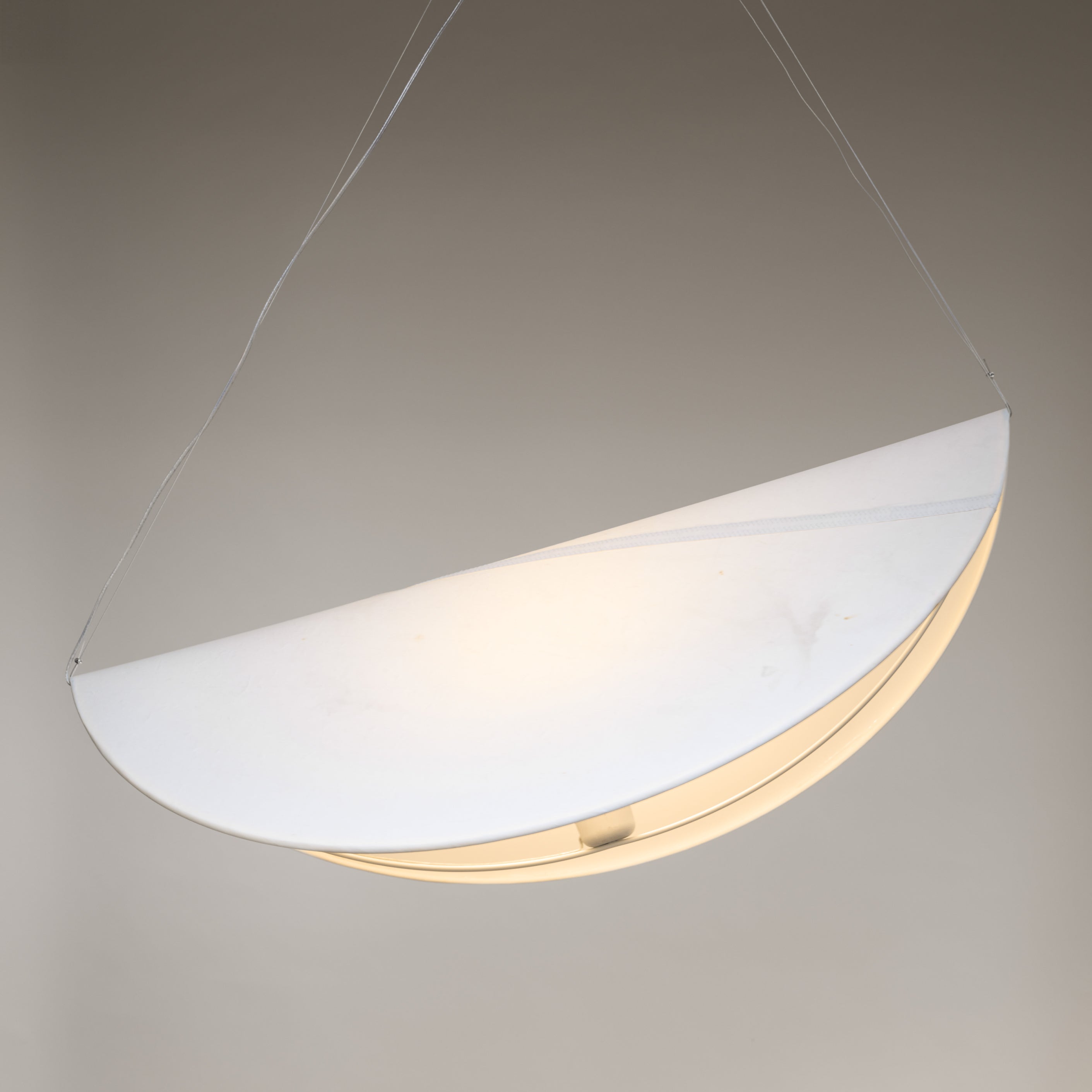 Reminder 002 – Pearl – Ceiling Light — close-up of white pendant shade