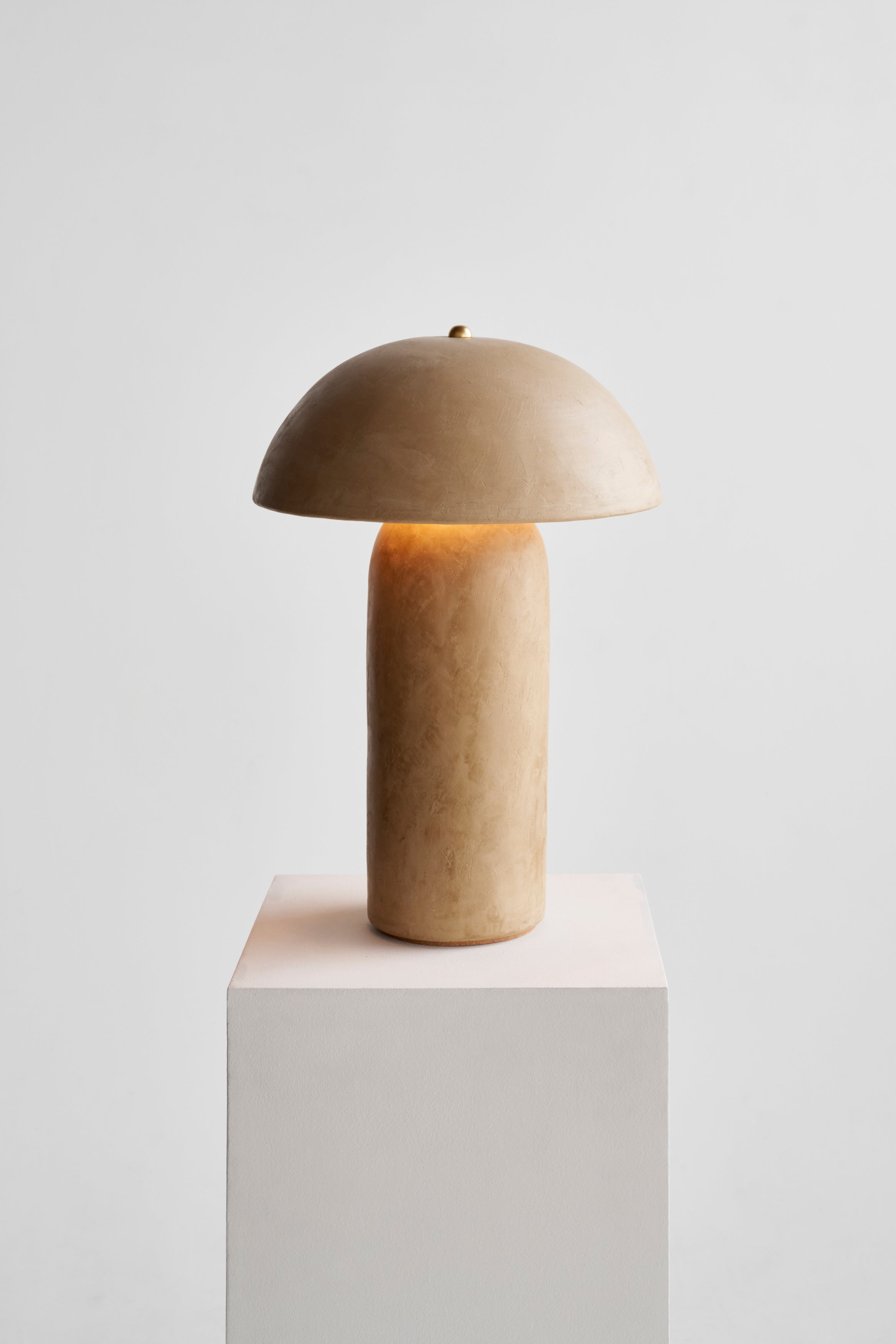 Lime Plaster Tera Lamp — detail view