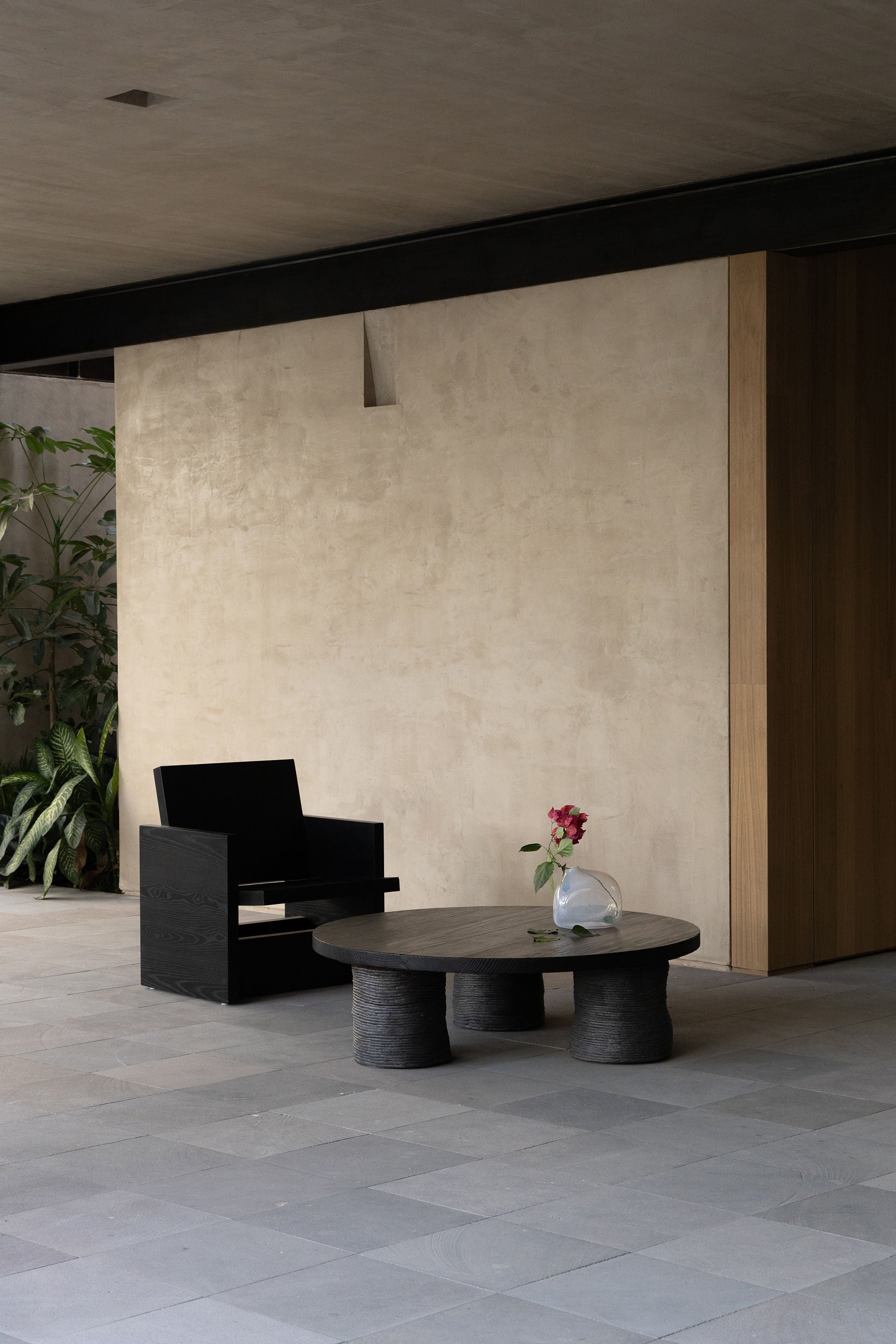 'Lazo' Coffee Table — in context