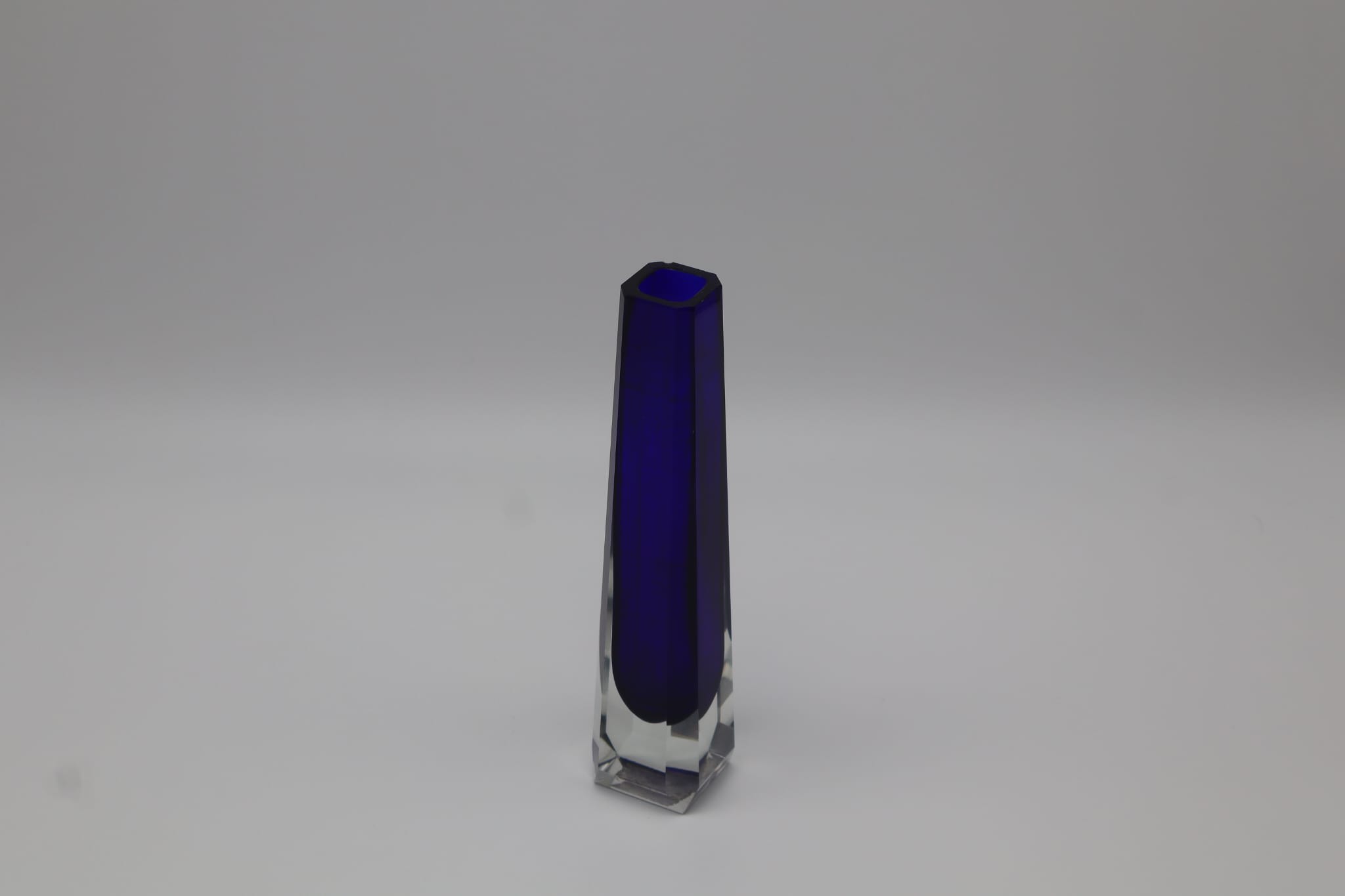Murano Sommerso Glass Vase – Cobalt Blue Faceted Crystal – Italian Mid Century 1960s — lifestyle setting