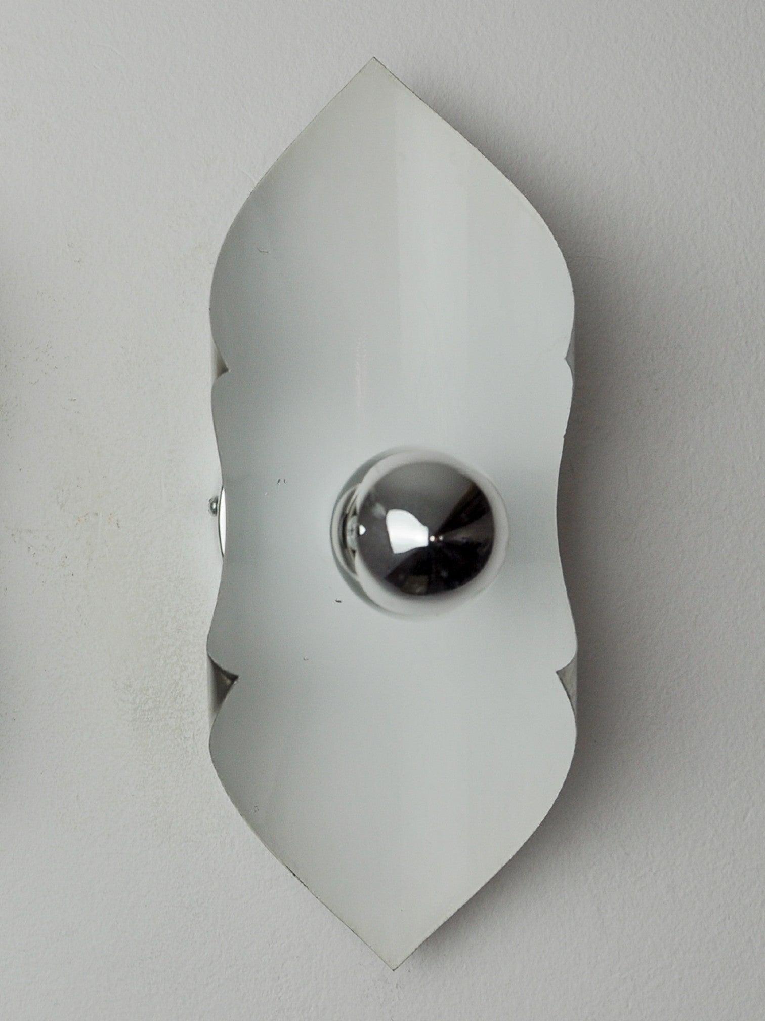 Pair of "Folio" Wall Lights, Italy, 1970s — side angle showing polished chrome finish