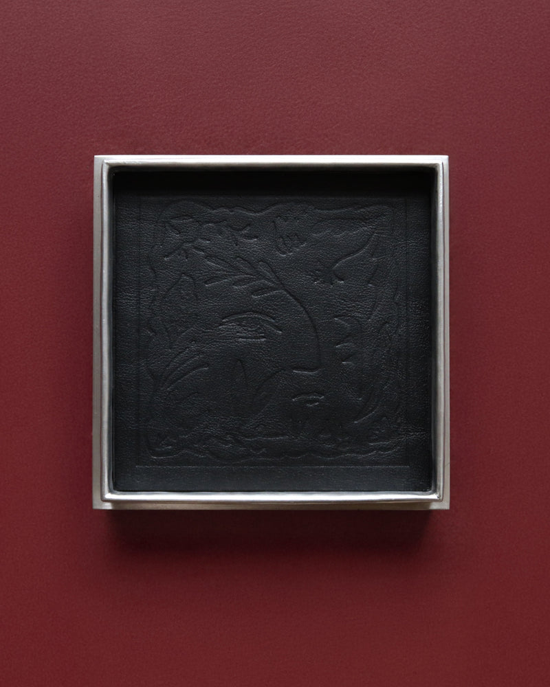 Tray Leather S by HYZ | The Oblist — black leather, modern design