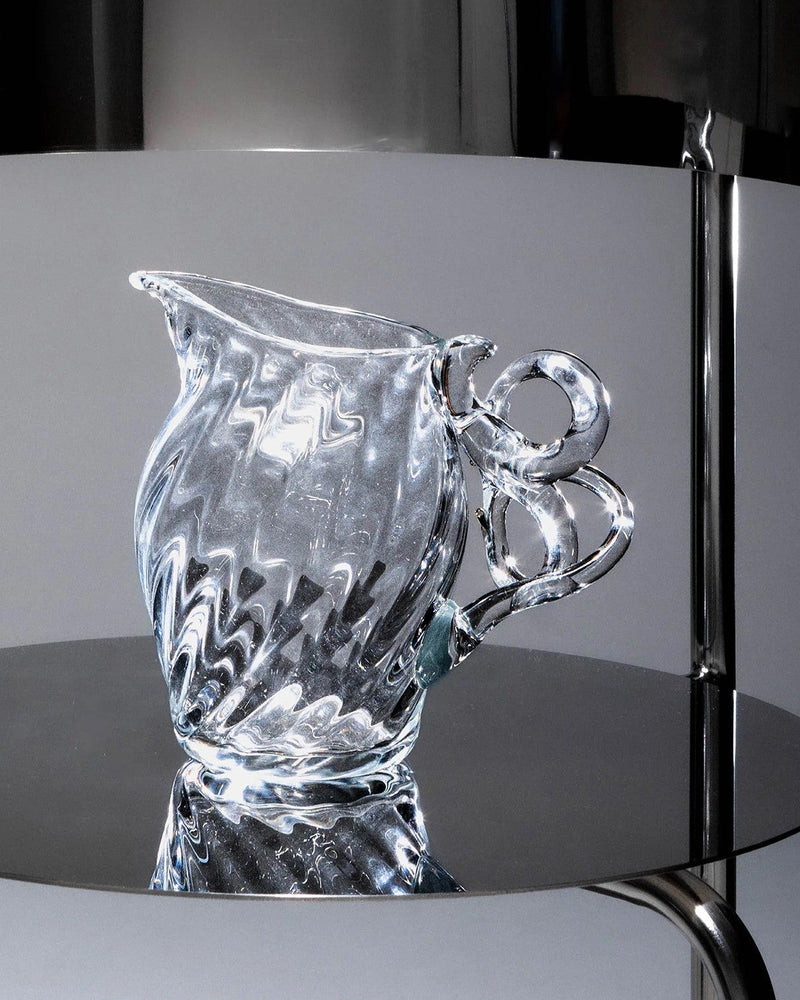 Vine Carafe 500 by Alexandra Denat | The Oblist