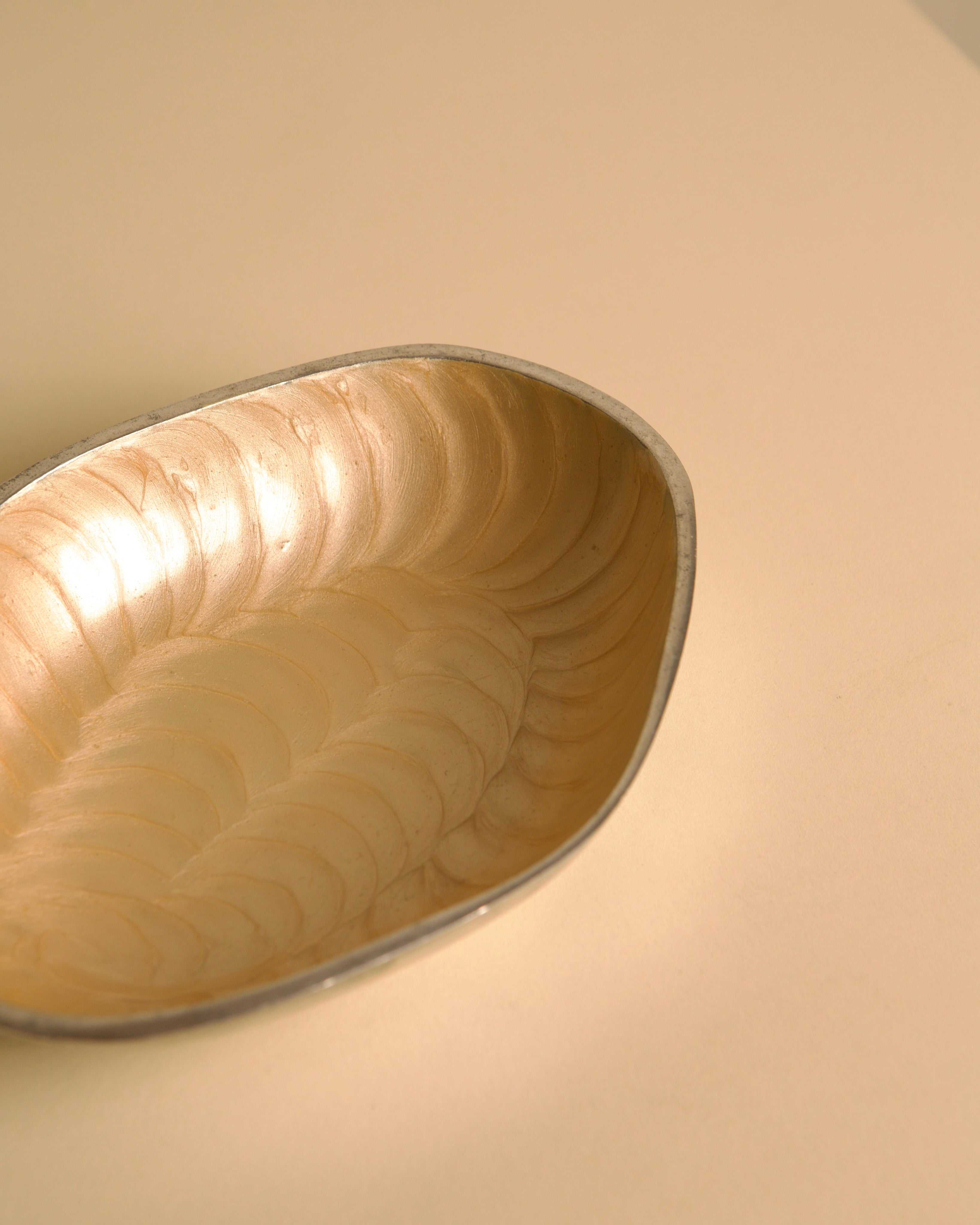 "Galassia" pocket tray, cream aluminum by Brandani Italy 1980's — lifestyle setting