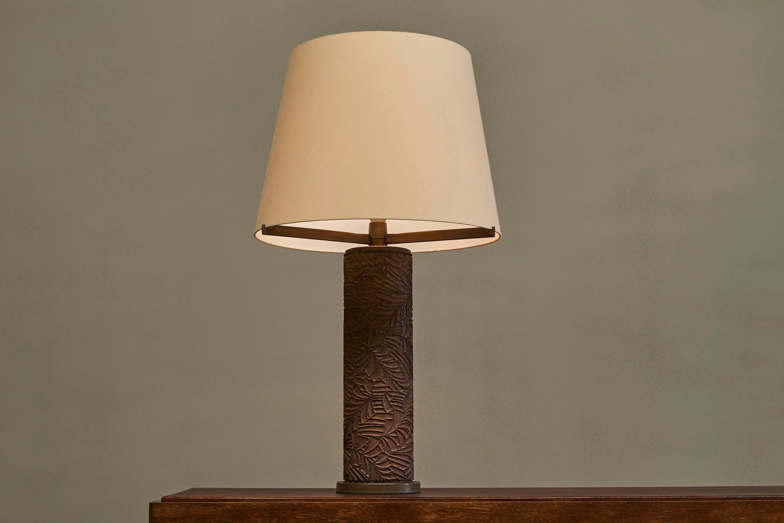 Antoine Callebaut Monumental Table Lamp in Patinated Bronze Belgium 1970s by ORNAMENTUM | The Oblist