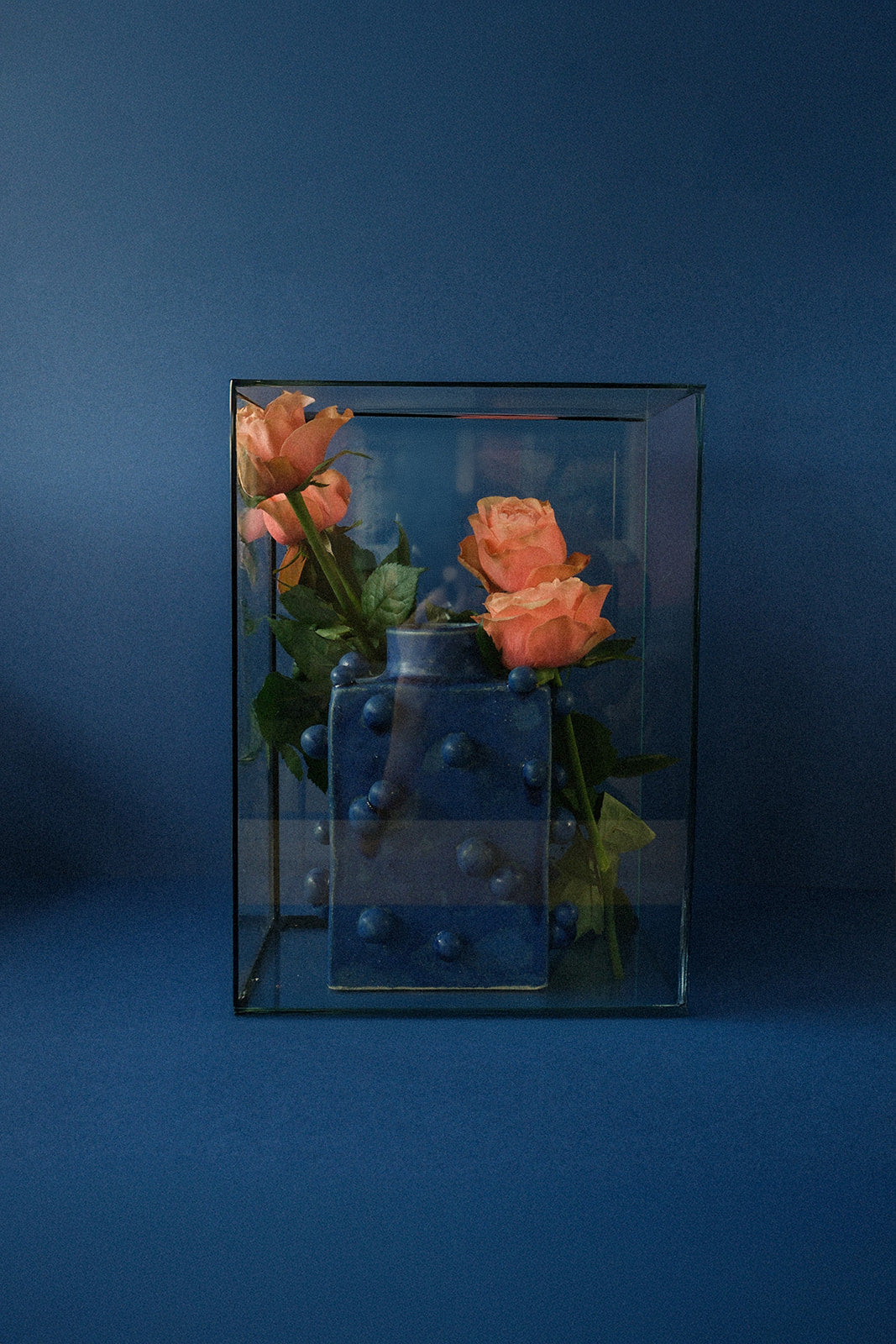 Ceramic Vase Sphères - Small azurite — detail view