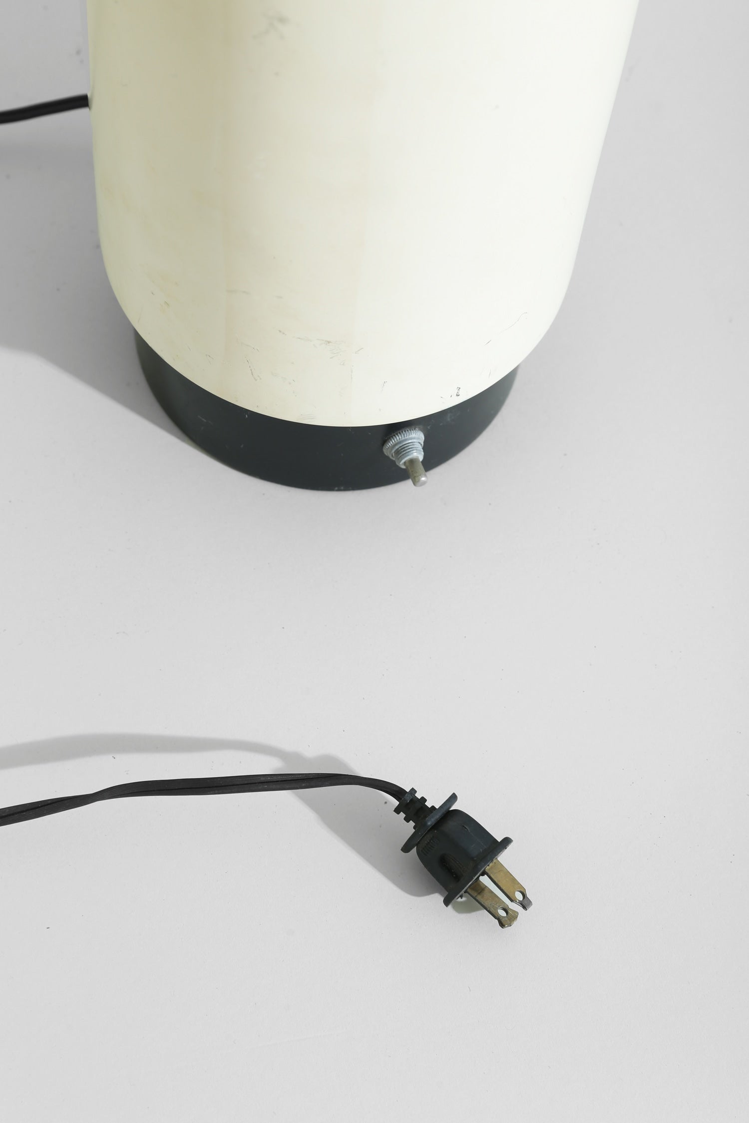 Gerald Thurston Canister Lamp — close-up