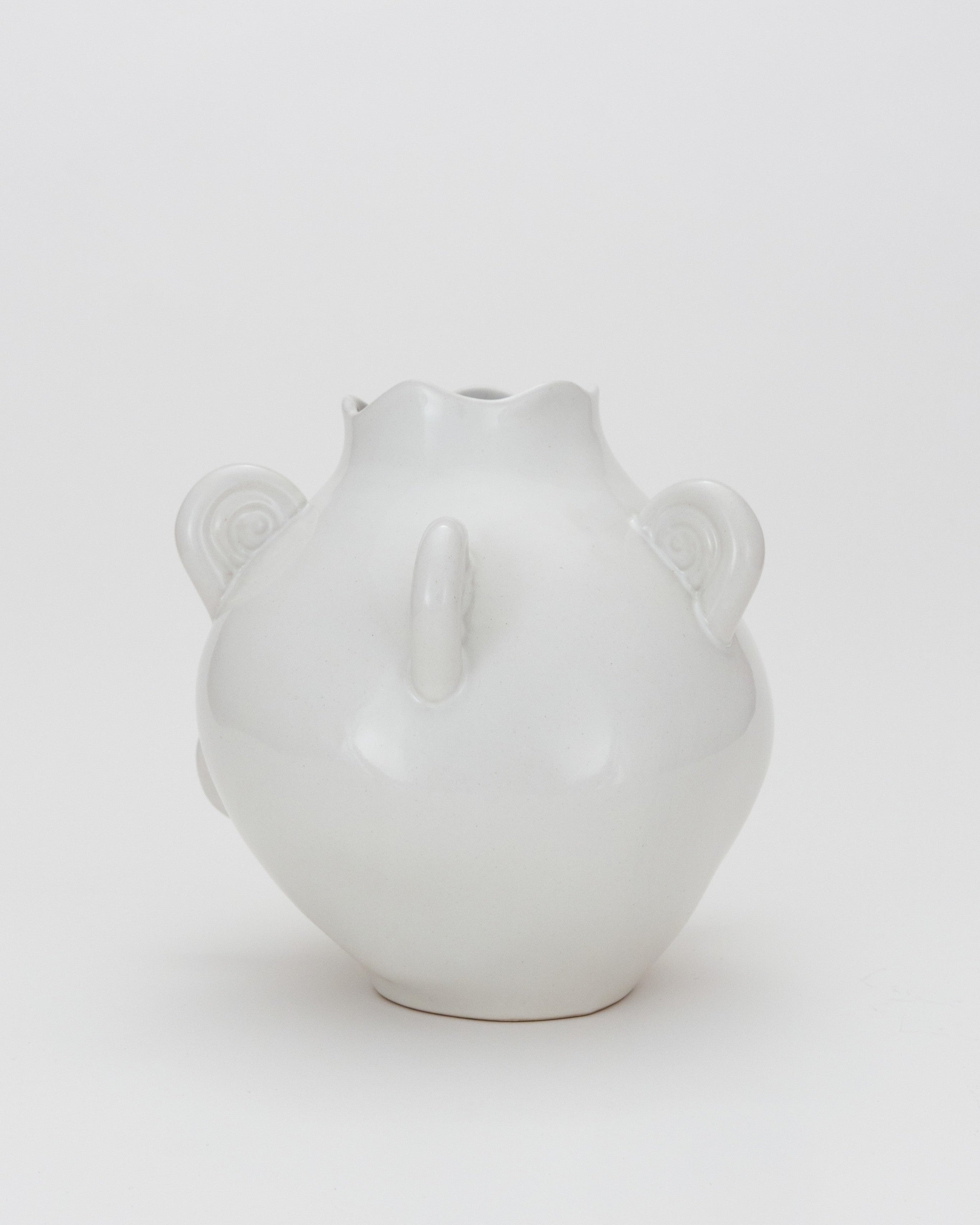 Aries white Vase with Horns