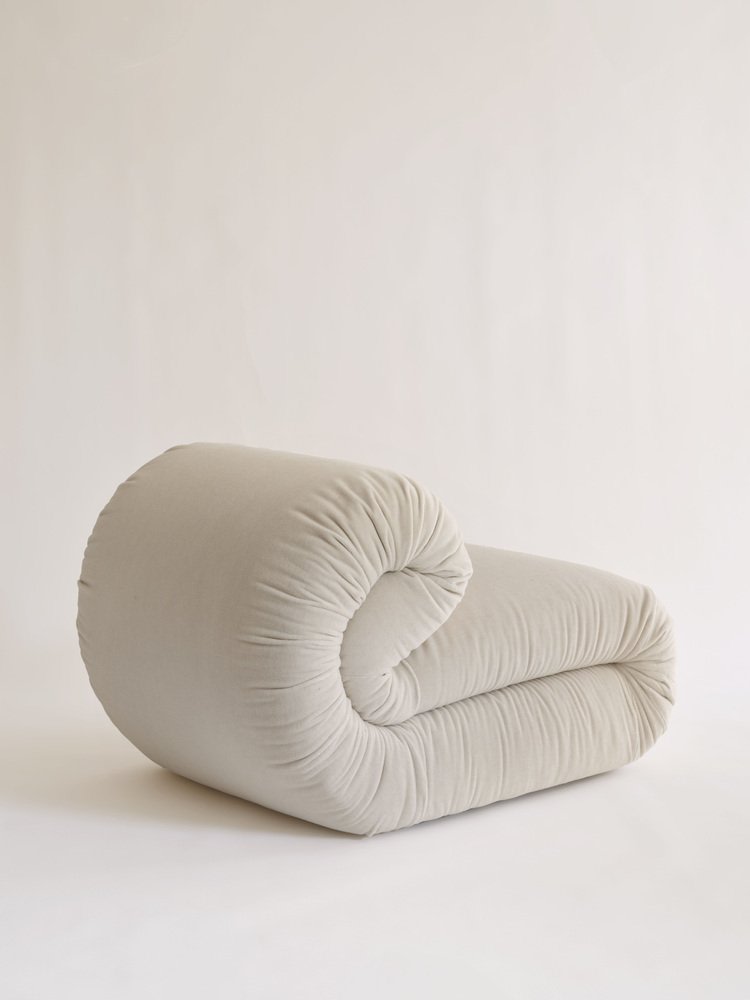 Riccio Armchair in Alpaca Velvet — close-up