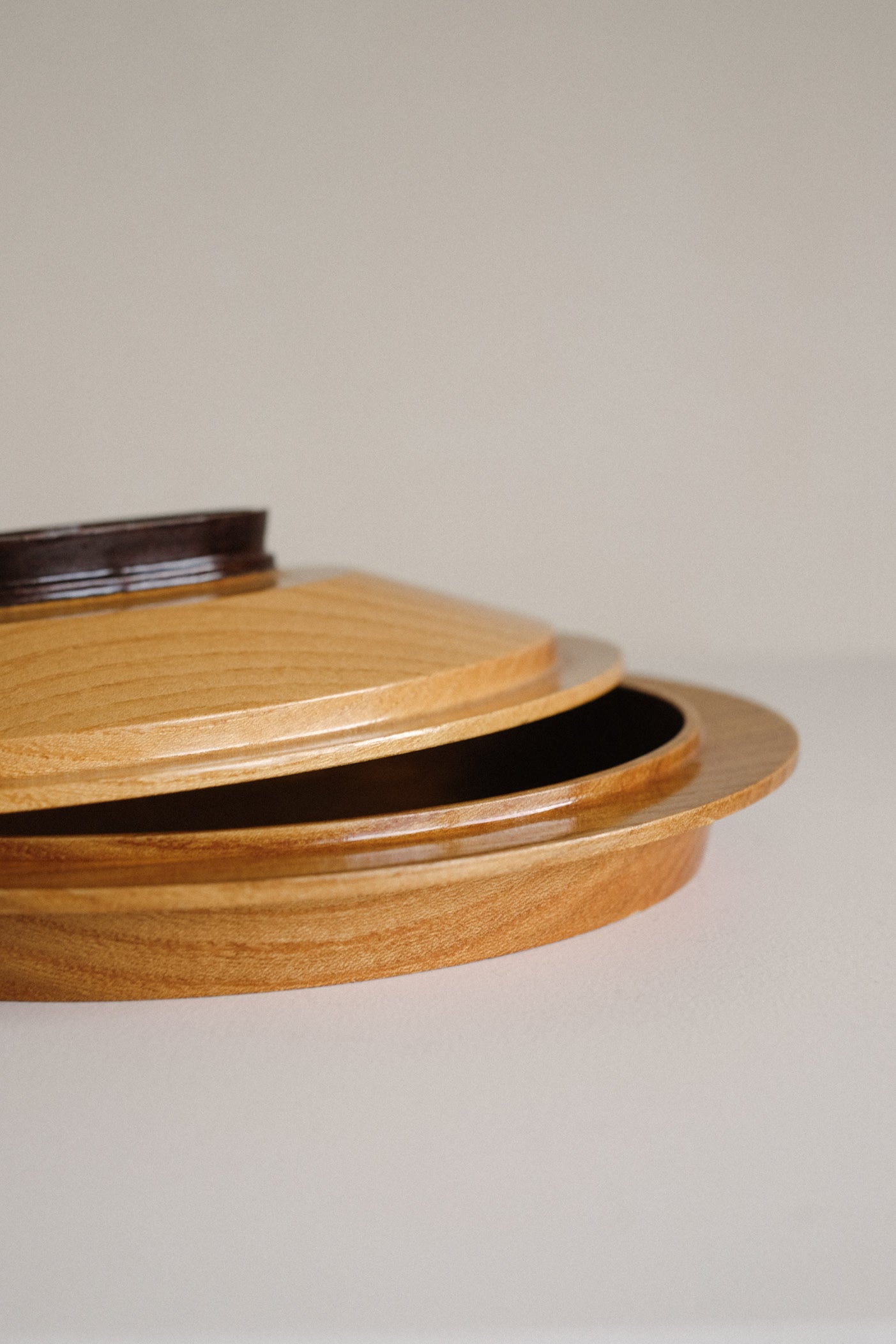 Mid-Century Modern Elegant Wooden Lidded Dish — alternate view