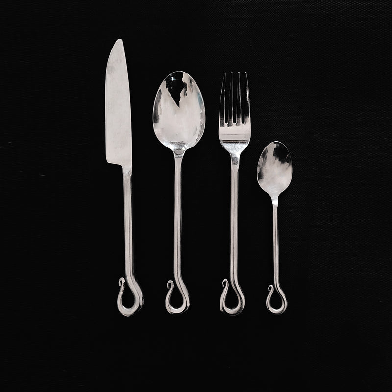 Set of 4 Twist Cutlery by Les Objoies | The Oblist