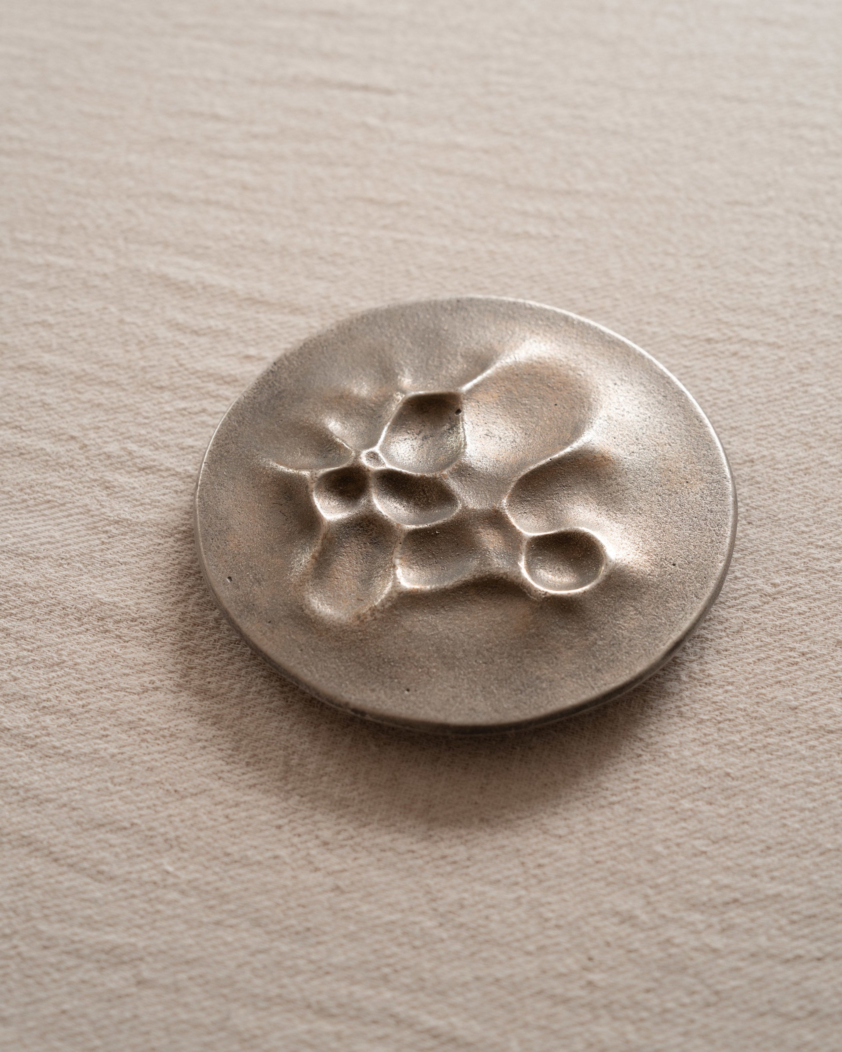 Decorative Dish – Tramuntana Series by Daniel Swarilov | The Oblist