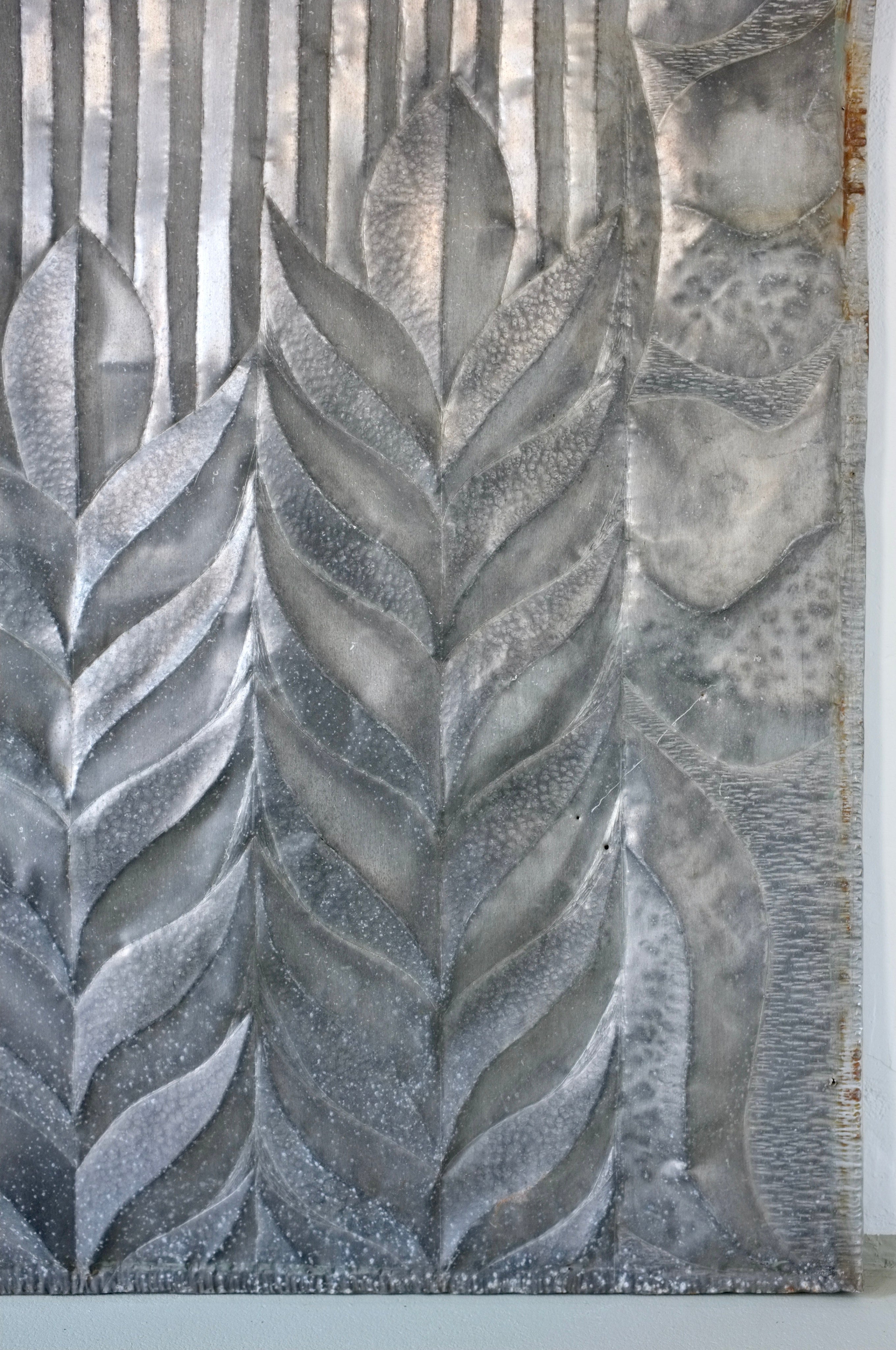 Grande sculpture en relief en métal brutaliste, Lettonie, années 1960