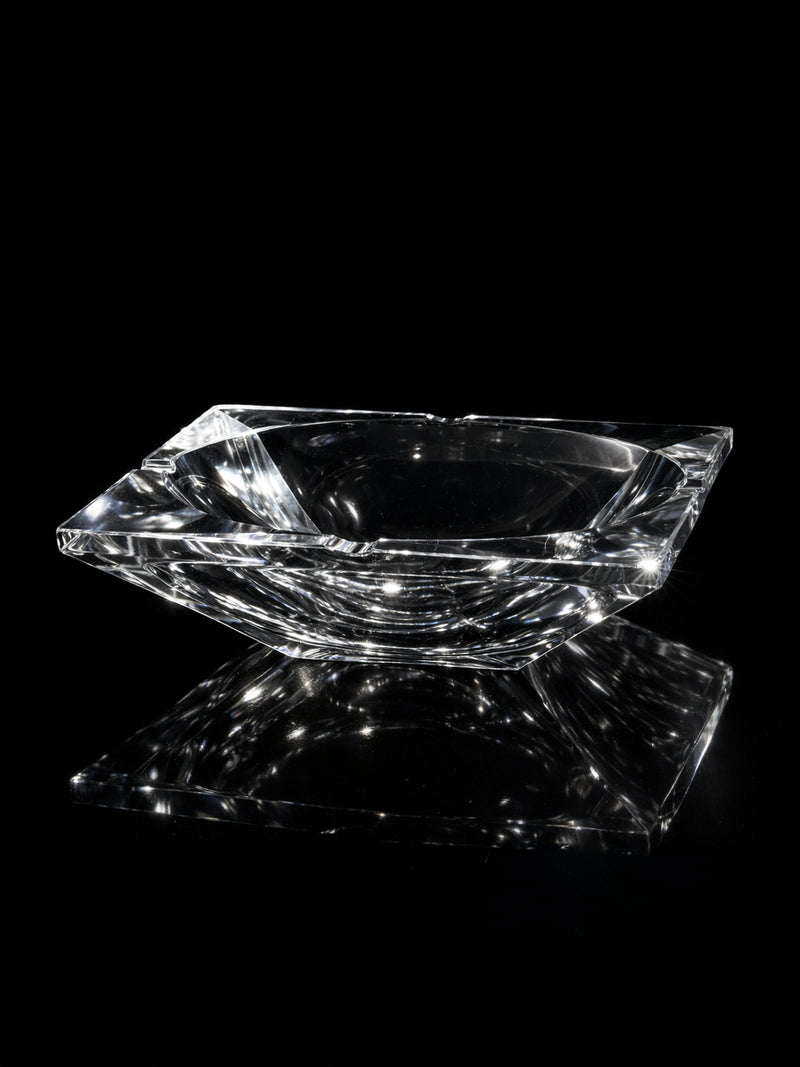 Large Crystal Glass Vide-poches - 1980s — close-up showing clear crystal reflections