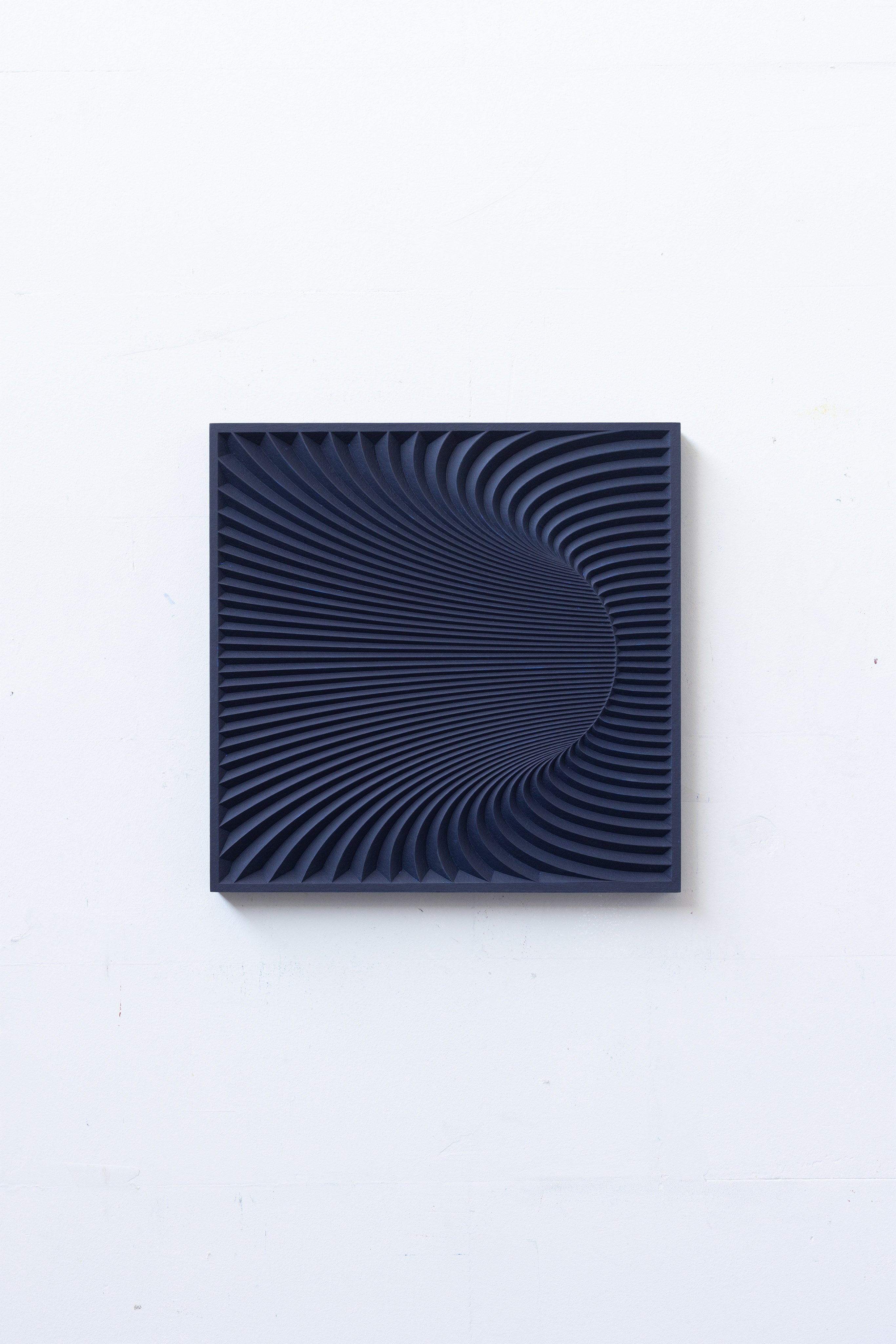 Wormhole Sculpture by Studio Arno Hoogland | The Oblist — dark blue material, modern design