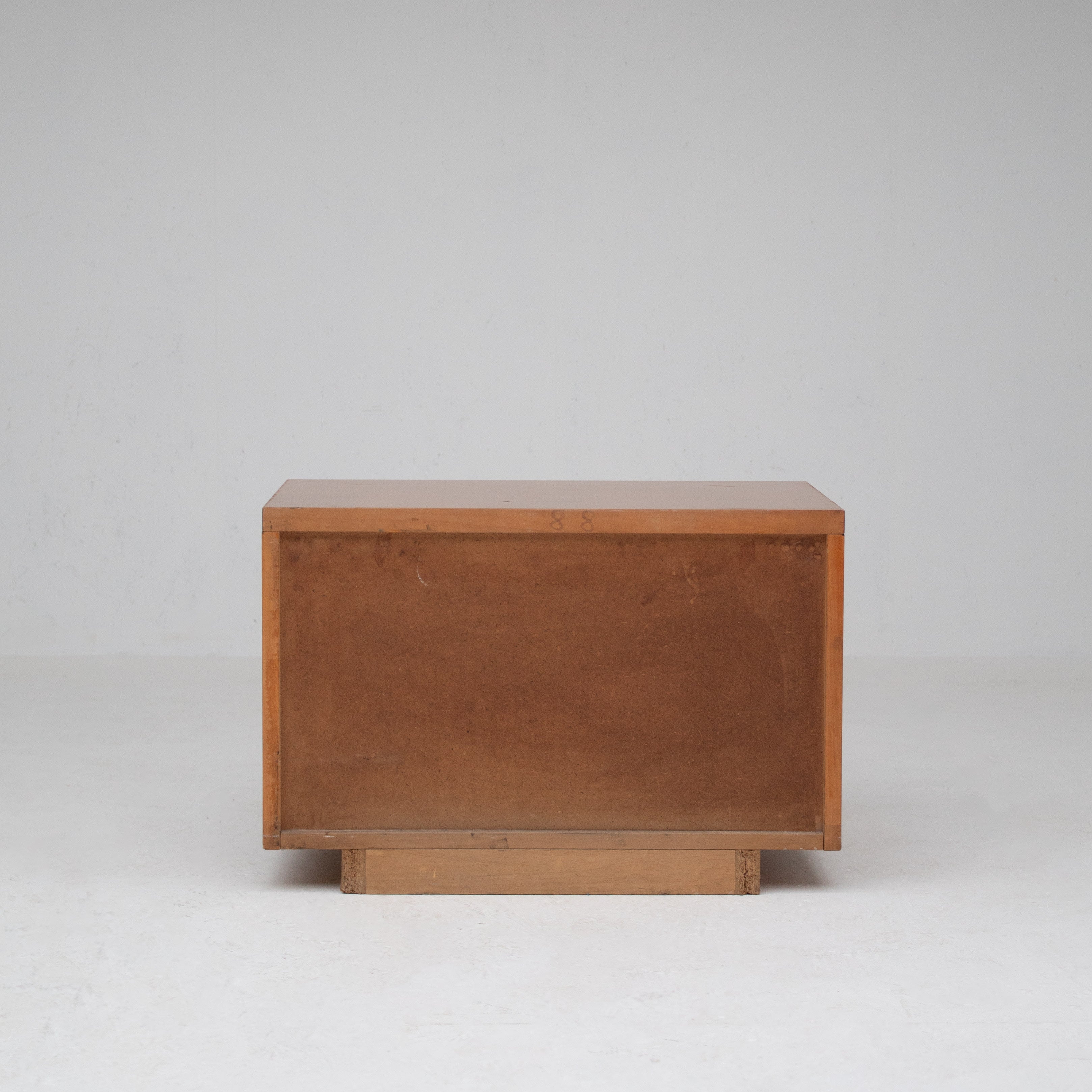 Set of Mid Century Nightstands in Wood — front view of wooden surface