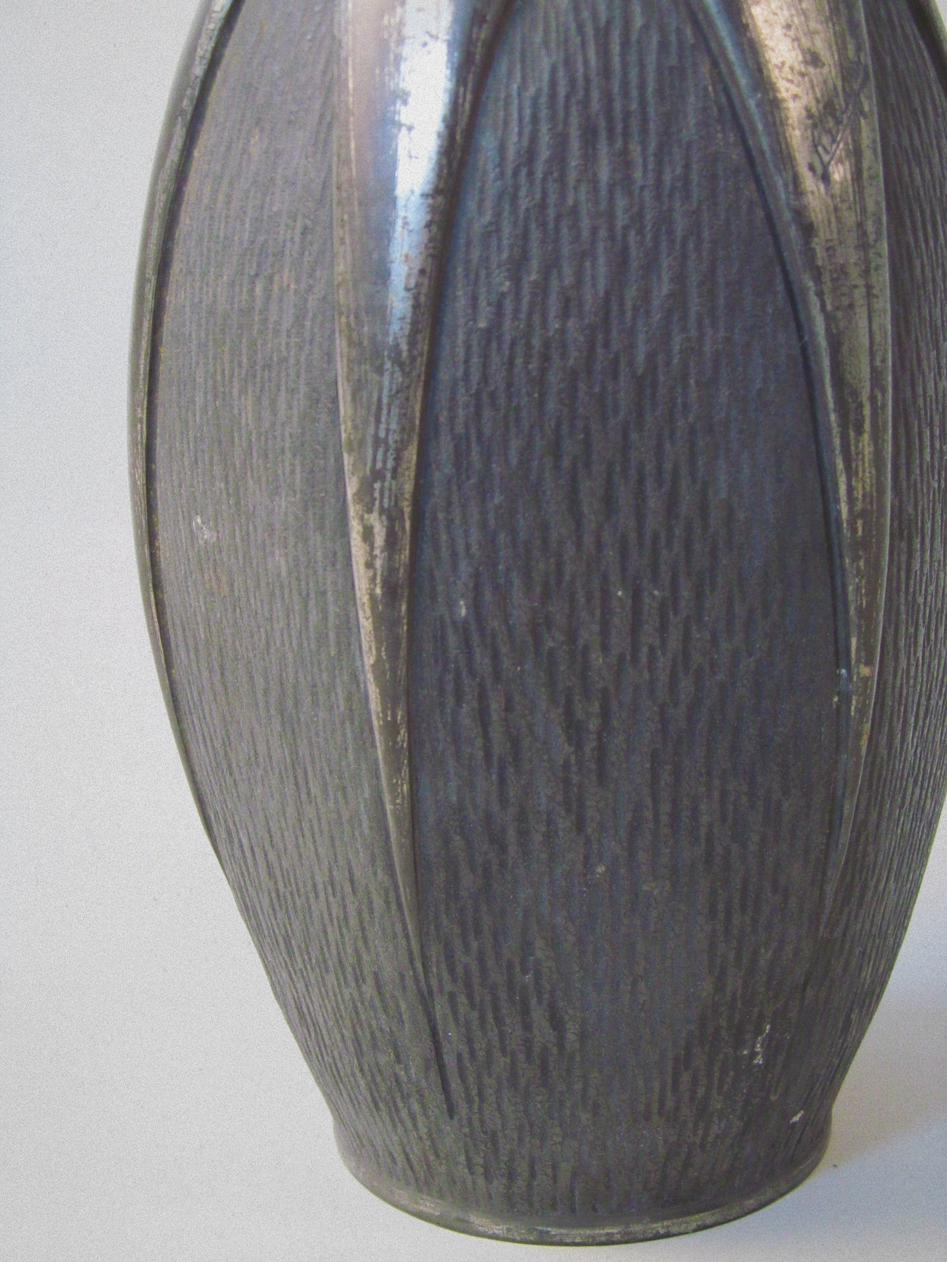 Pewter Vase, Les Etains RD (René Delavan b.1926) – c.20th Century — side angle highlighting textured surface