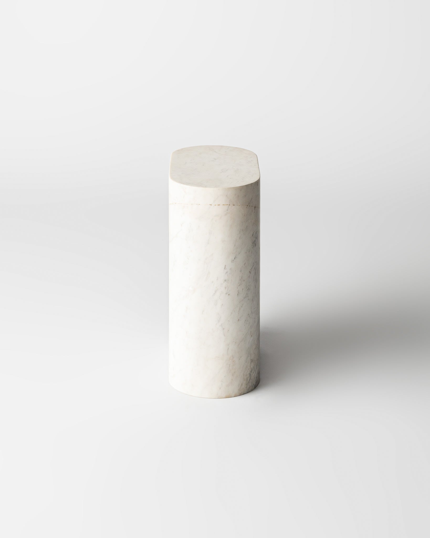 O Monolith — lifestyle setting