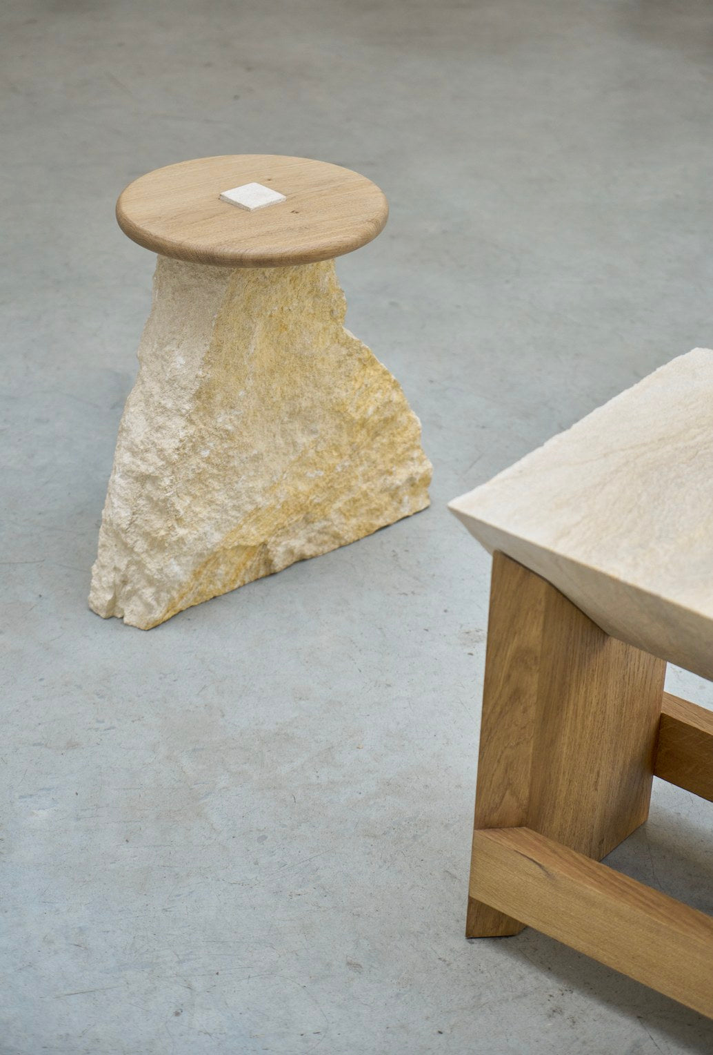 MUSHROOM SIDE TABLE ( 01 ) — alternate view