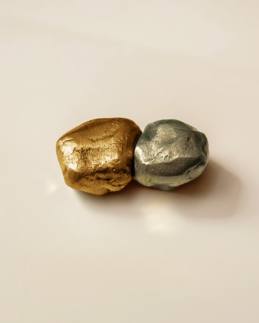 OLIO Cabinet Pull No. 1 — side angle showing gold and silver finishes