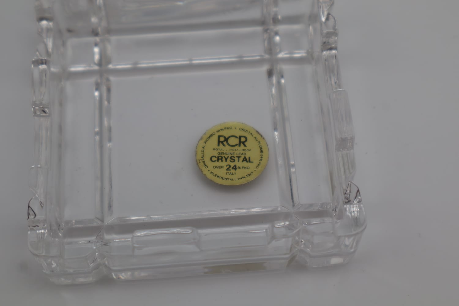 Vintage RCR 24% Lead Crystal 'Cuba' Trinket Box (1985) — lifestyle setting