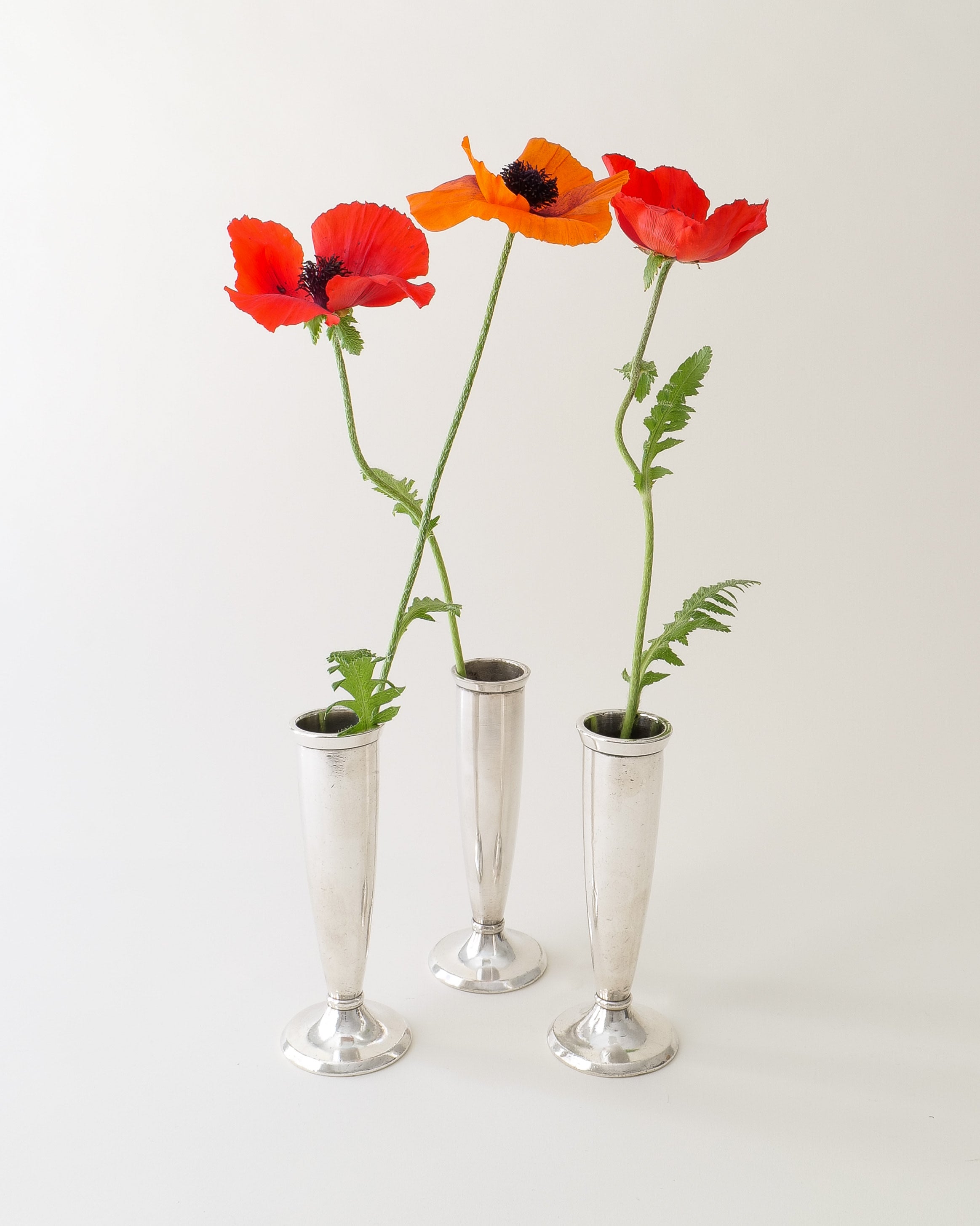 Gio Ponti Arthur Krupp Soliflore Vases 1950s by Collection apart | The Oblist