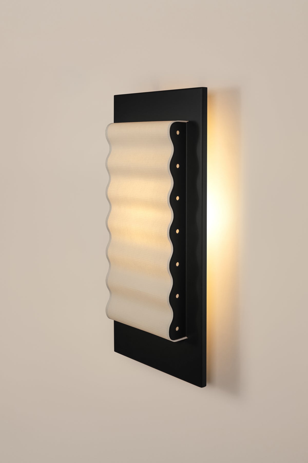 Frame L UL — lifestyle setting