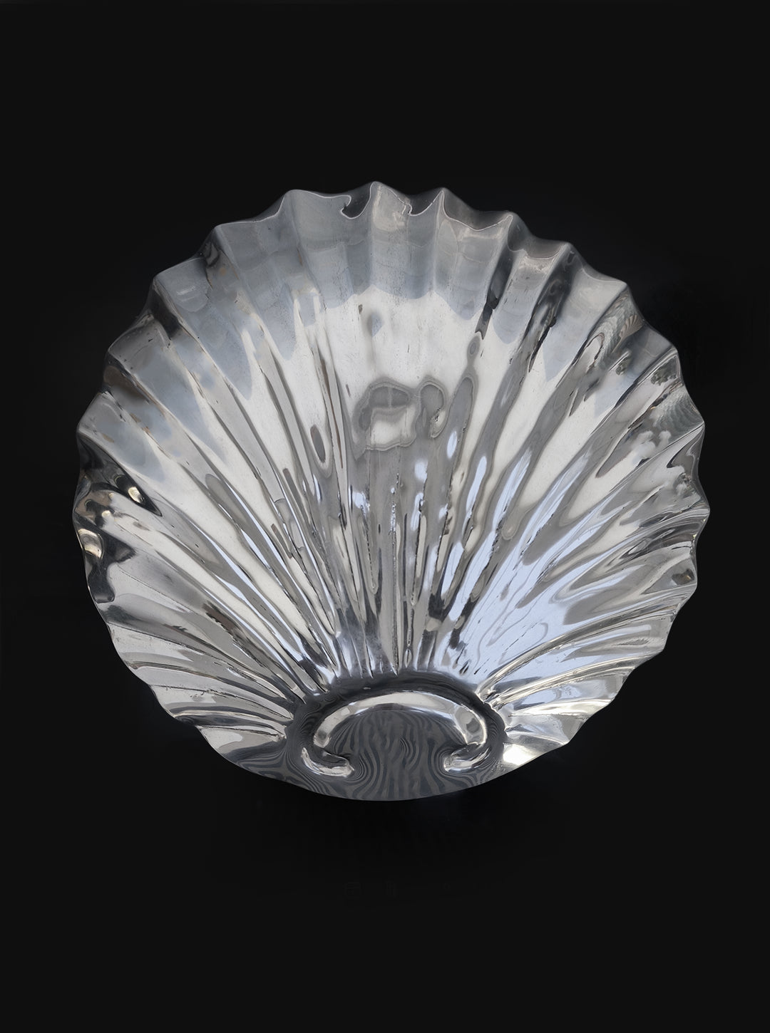 Large Shell Dish — lifestyle setting